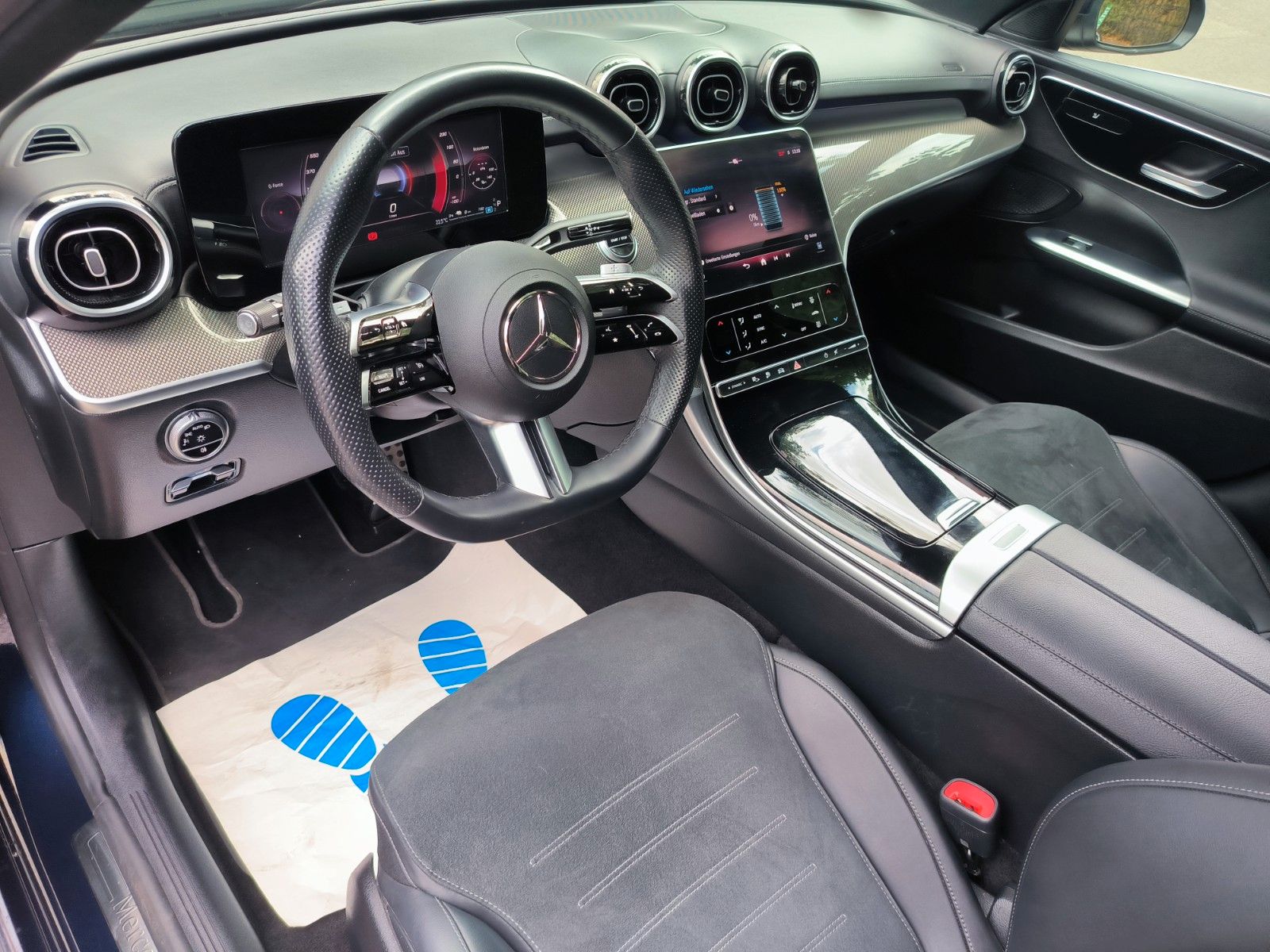 Mercedes-Benz C 300 e AMG LINE - Samsaru's Car Outlet