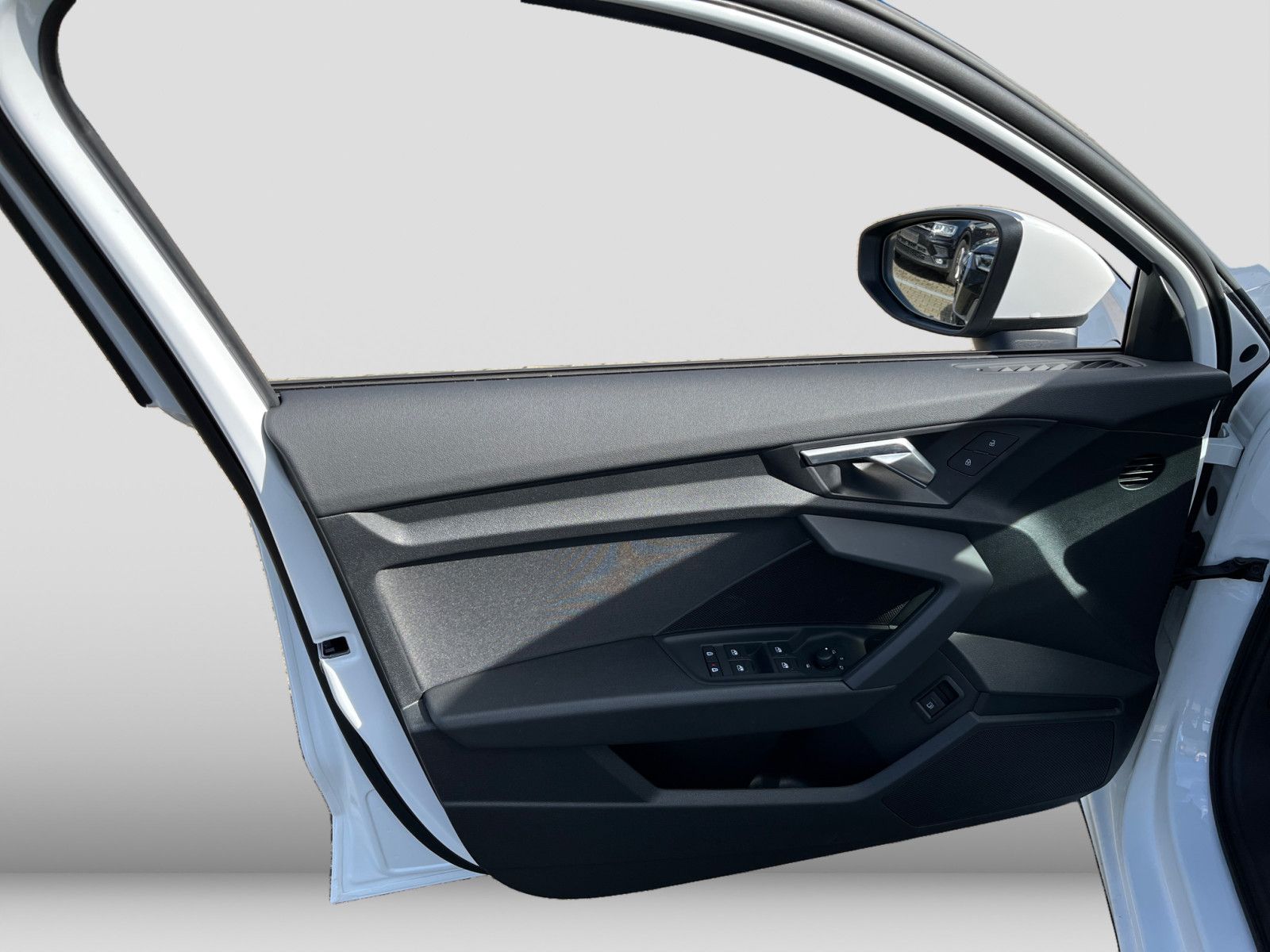 Audi A3 Sportback 40TFSIe basis S-trc PDC Tempo Navi