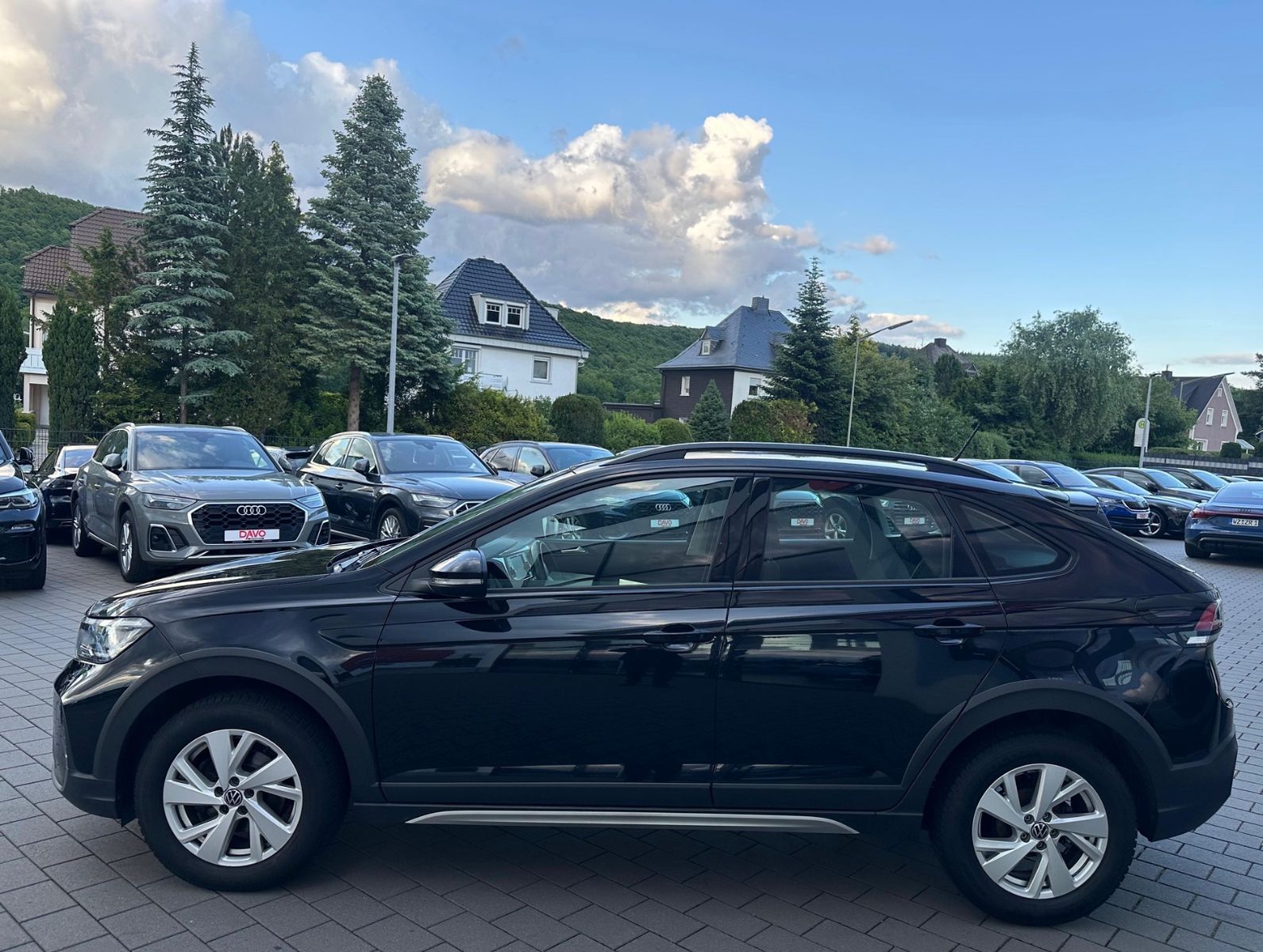 Volkswagen Taigo 1.0 TSI Life DSG - Samsaru's Car Outlet