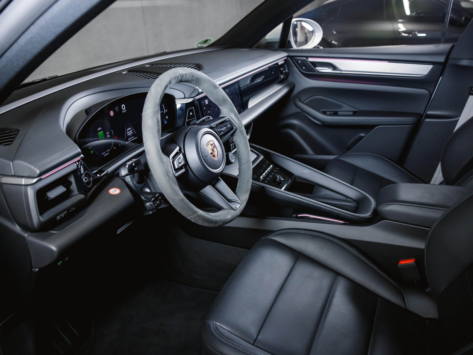 Porsche Macan 4 Electric - Samsaru's Car Outlet