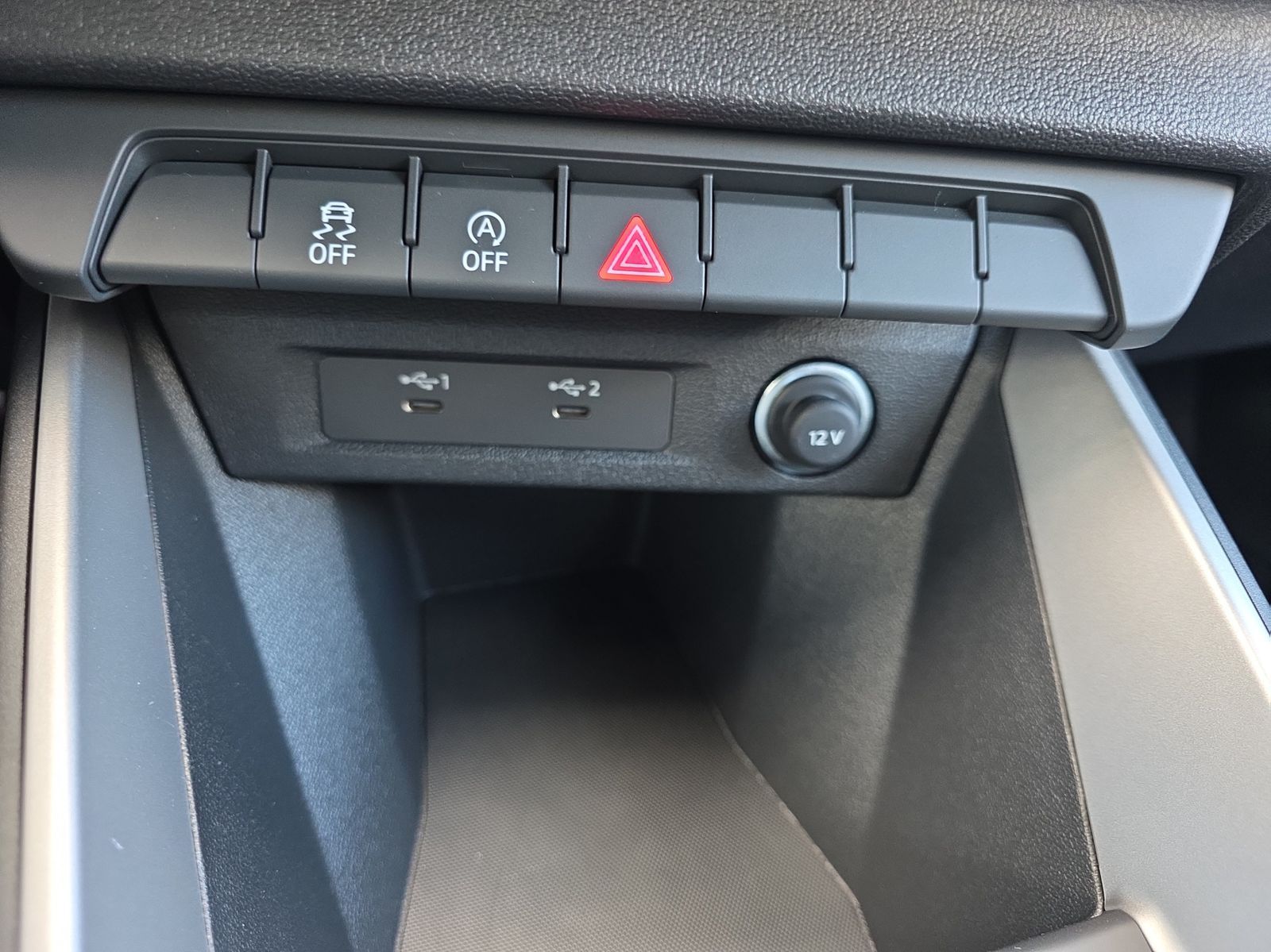 Audi A1 Sportback 25 1.0 TFSI S line - Samsaru's Car Outlet