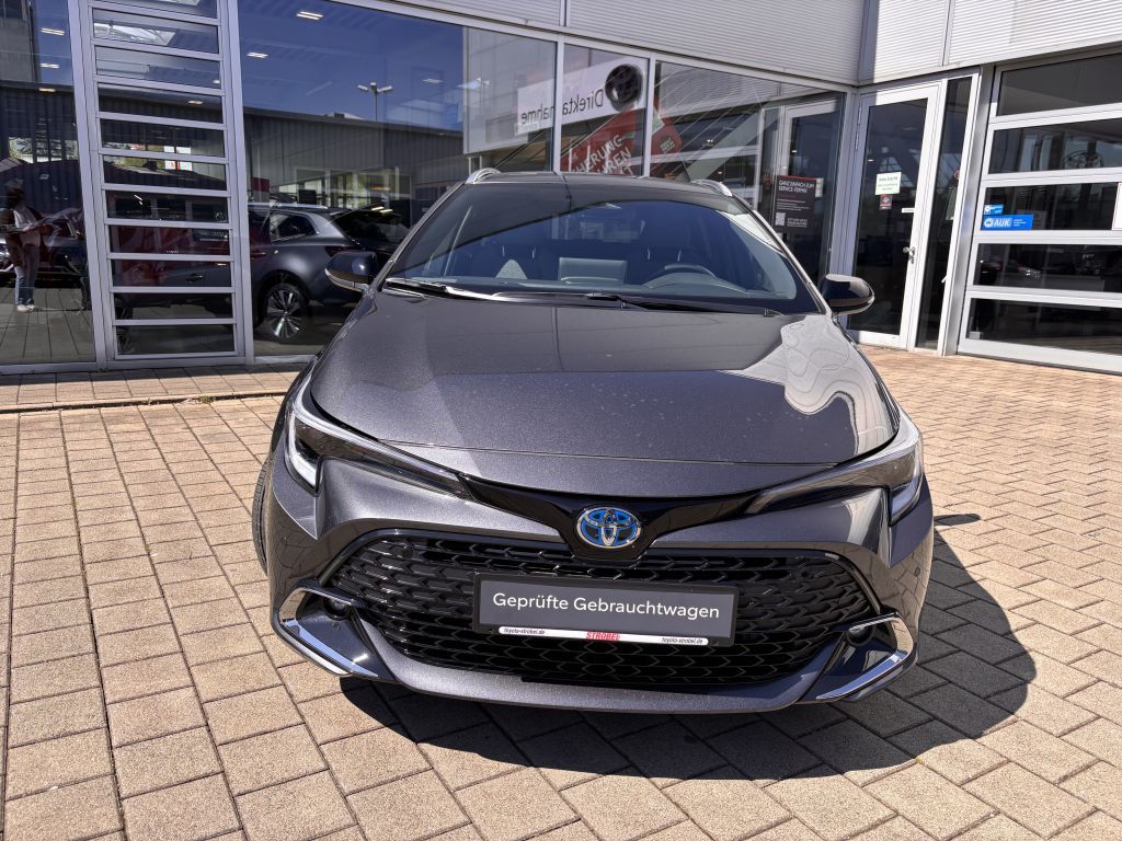 Toyota Corolla 1.8 Hybrid T. Sports Teamplayer Technik