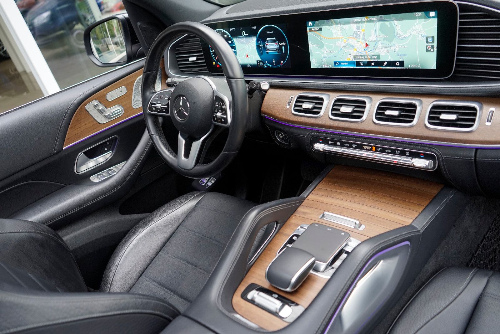 Mercedes-Benz GLE 300d 4M*Exclusive*3xTV*360*Distr*Pano*7xSitz