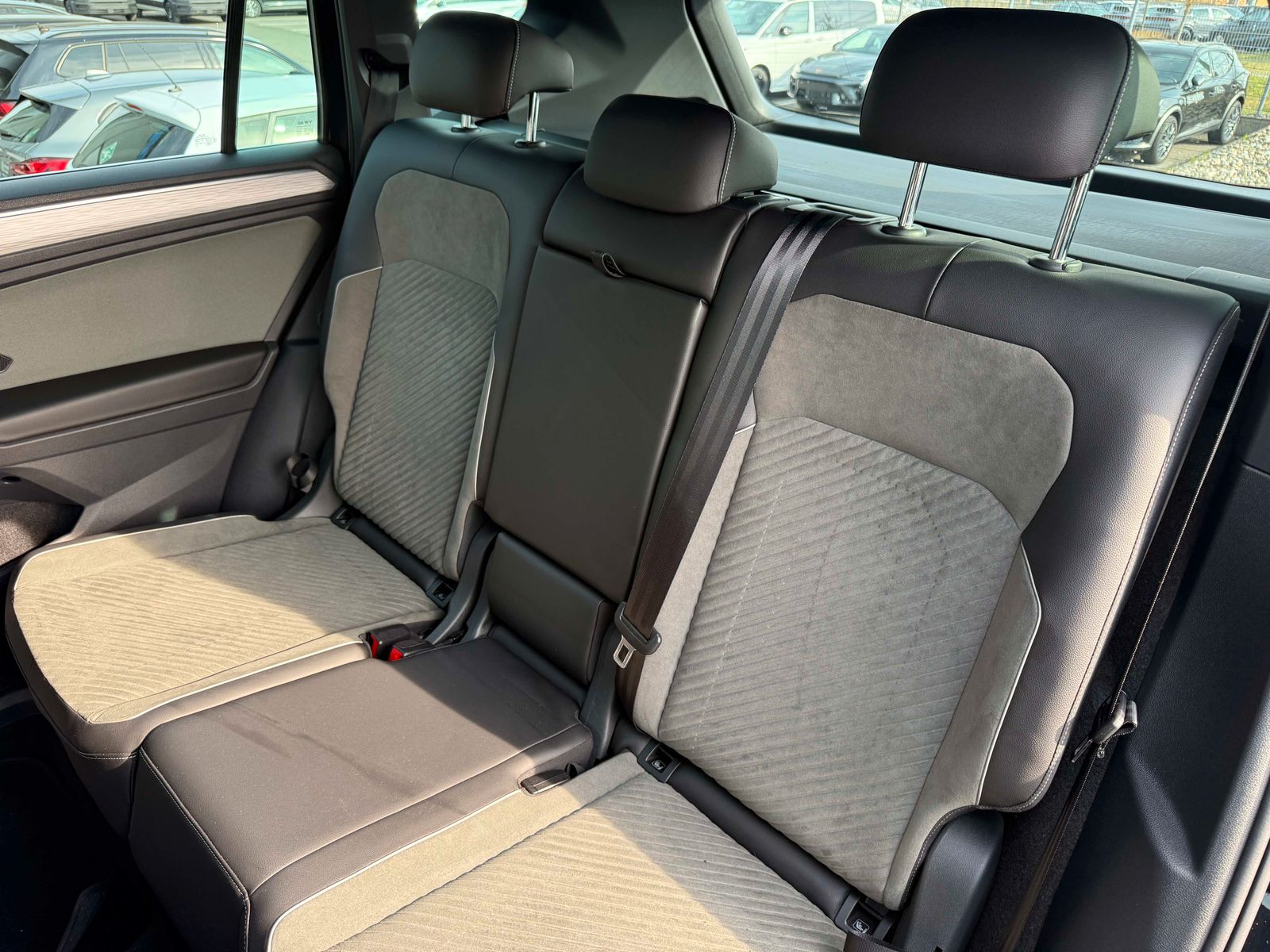 Seat Tarraco 1.4 e-HYBRID Xperience SHZ AHK LED 19"