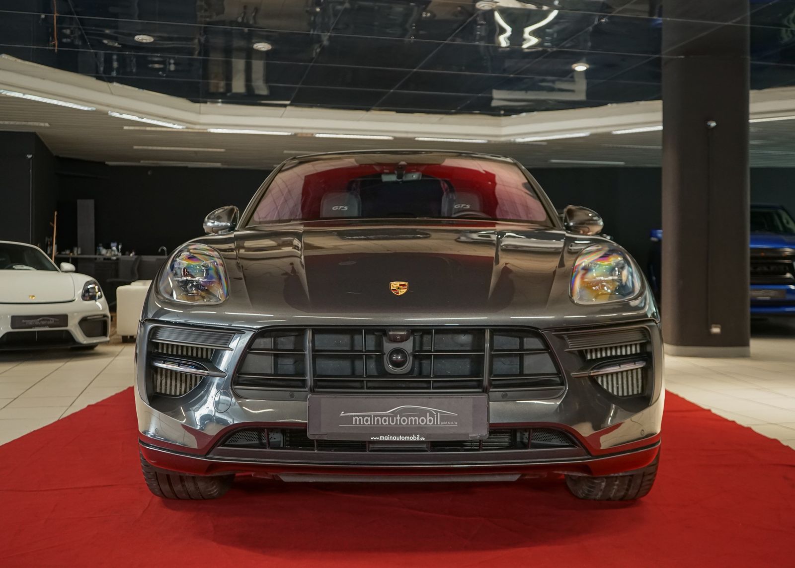 Porsche Macan GTS - Samsaru's Car Outlet