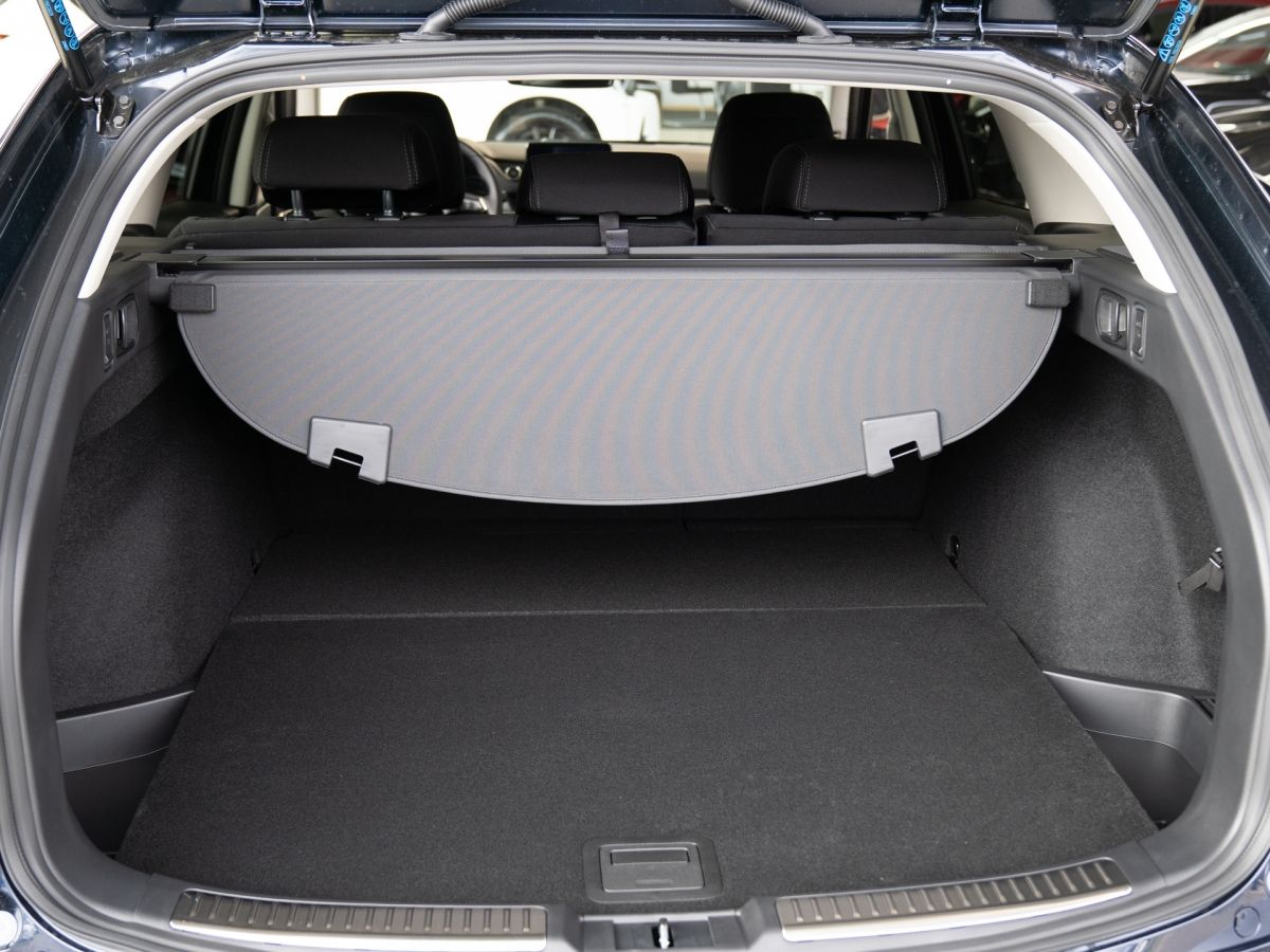 Mazda 6 Exclusive Line 2.5 SKYA.G Autom LED ACC RFK SH