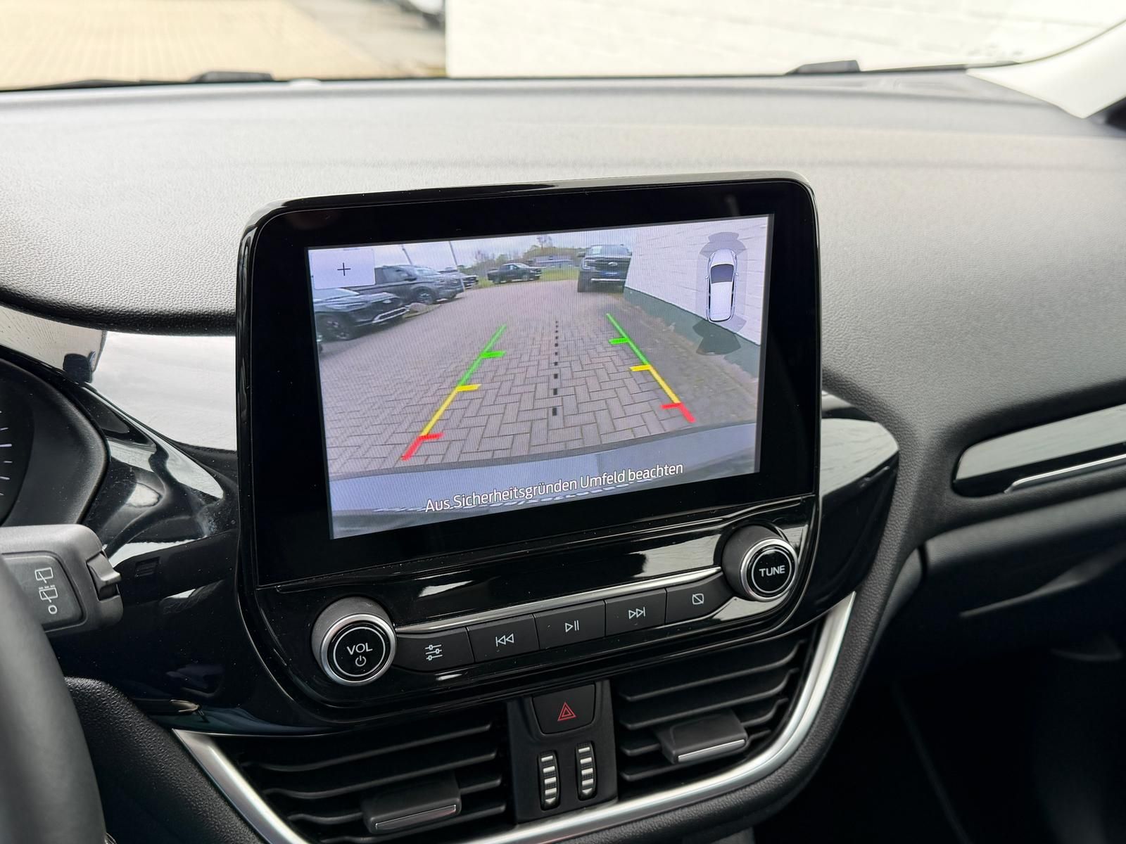 Ford Fiesta Titanium Autom*LED*ACC*RFK*WiPa*Navi*PDC*