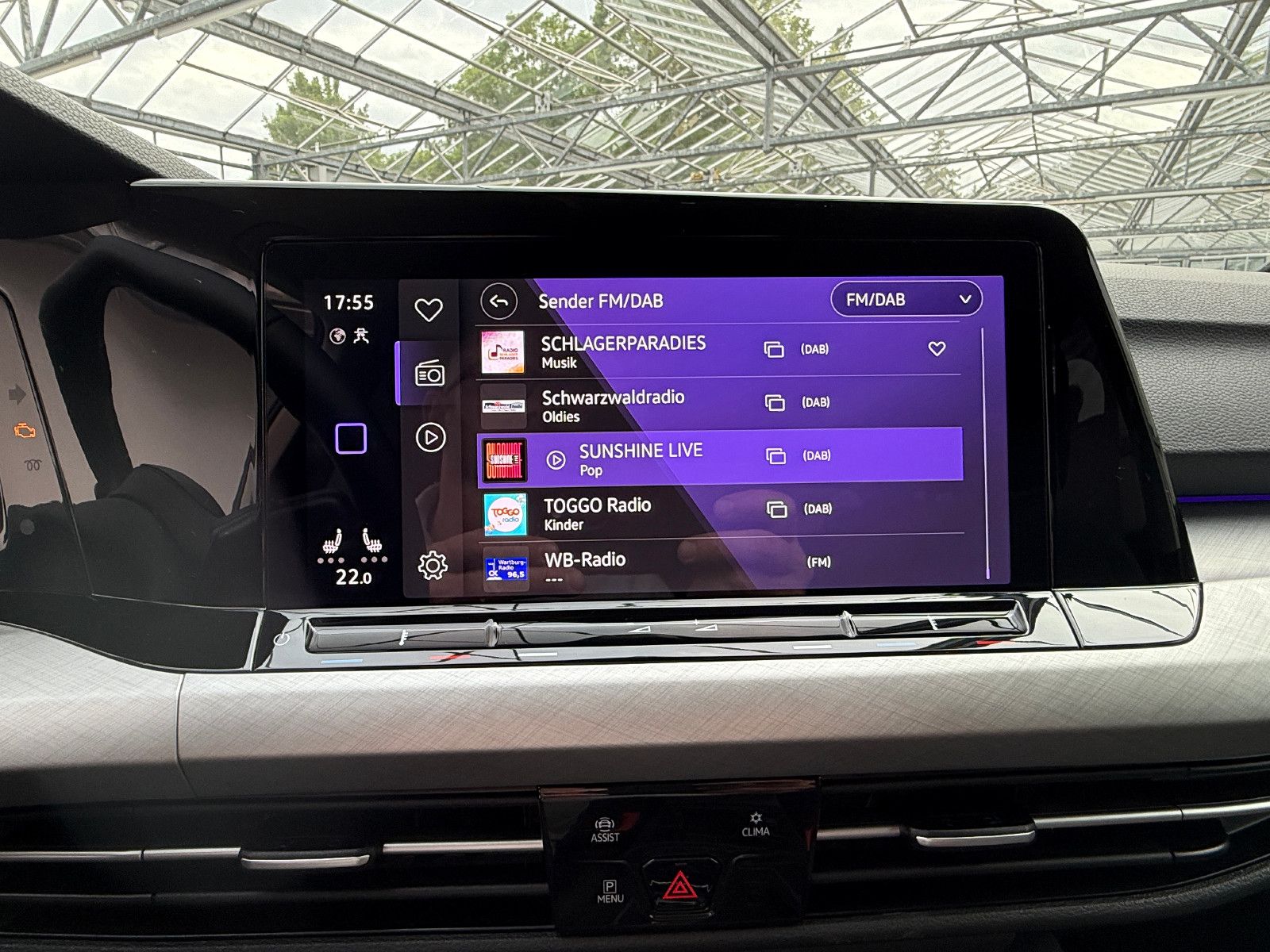 Volkswagen Golf VIII Var. TDI DSG Life - Samsaru's Car Outlet