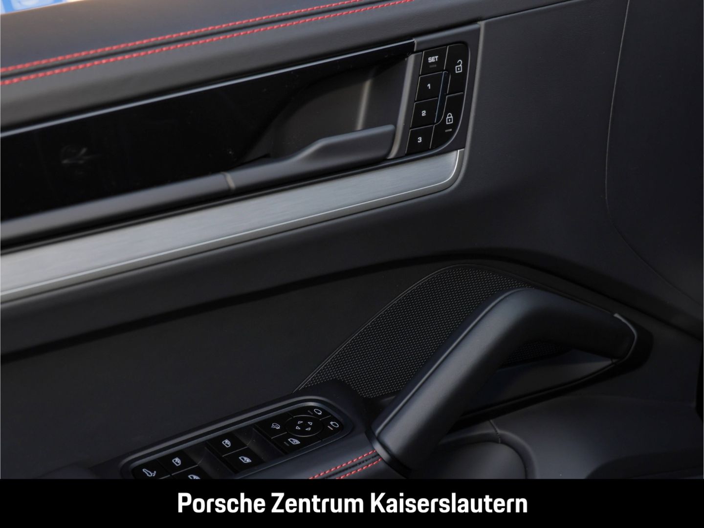 Porsche Cayenne S E-Hybrid LED InnoDrive Sportabgas