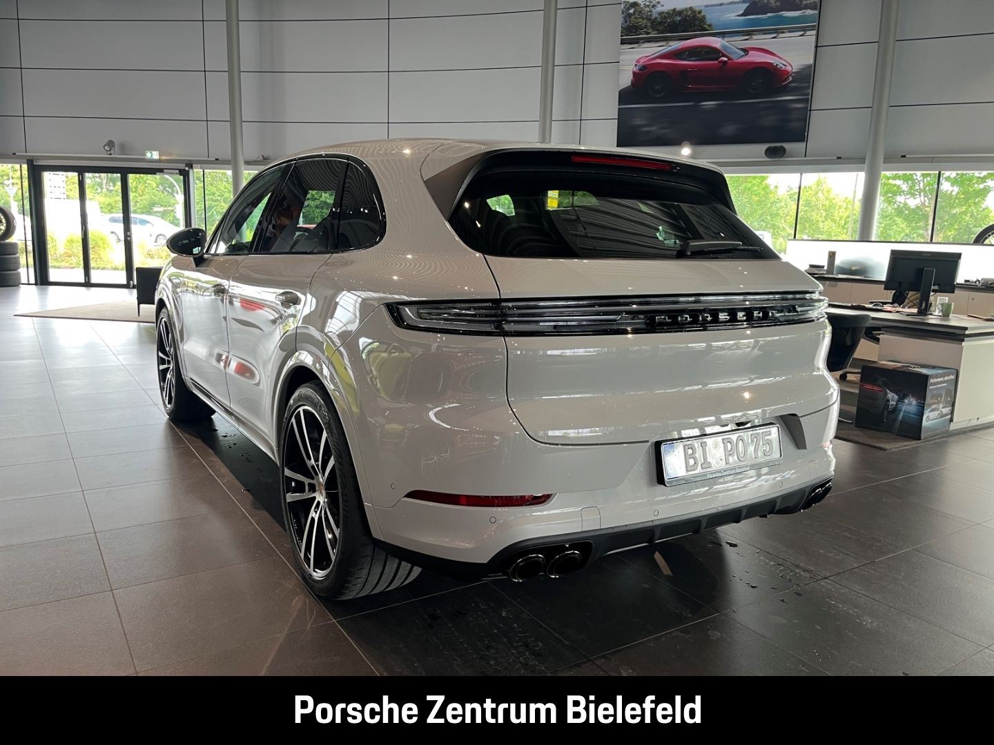 Porsche Cayenne BOSE Sportabgasanlage Panoramadach LED