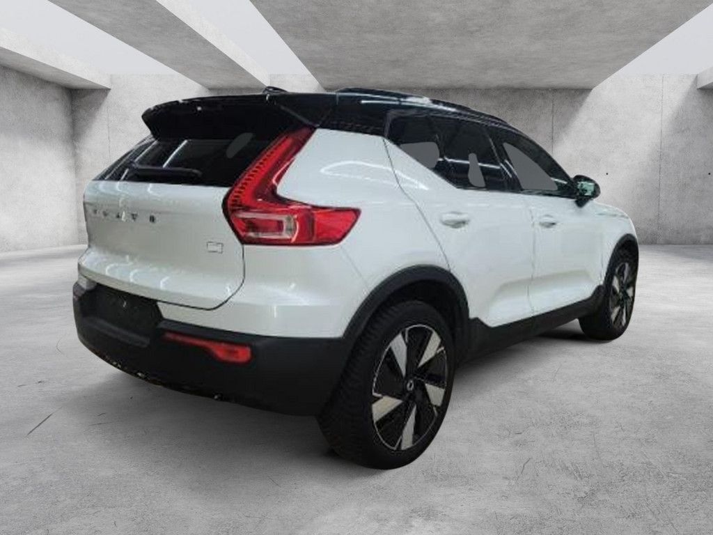 Volvo XC40 Ultimate Recharge Pure Electric 2WD