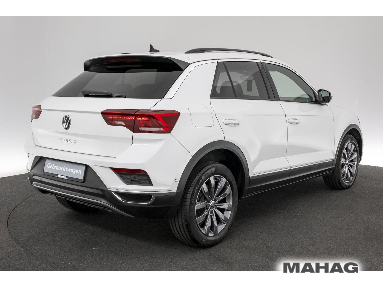 Volkswagen T-ROC 2.0 TDI SPORT - Samsaru's Car Outlet