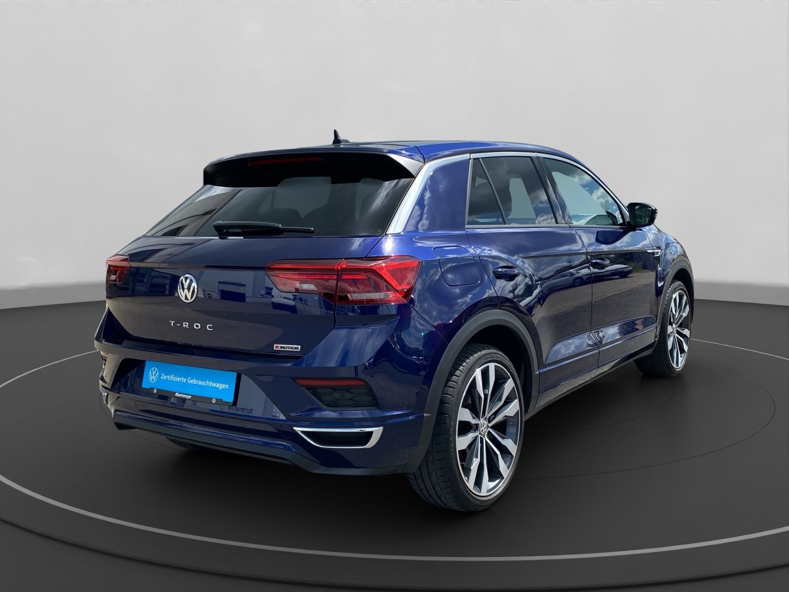 Volkswagen T-Roc 2.0 TSI 4Motion R-Line - Samsaru's Car Outlet