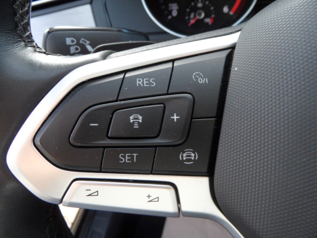 Volkswagen Passat 2.0 TDI SCR DSG - Samsaru's Car Outlet