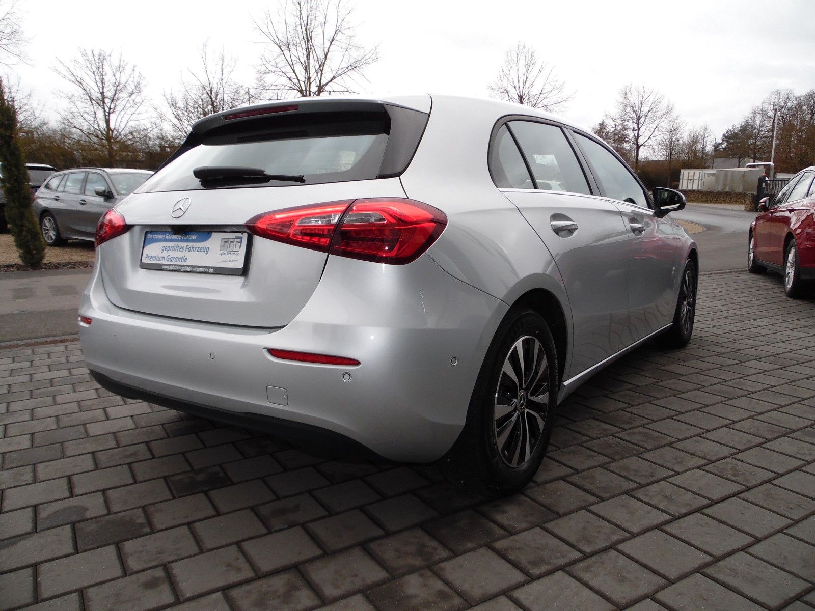 Mercedes-Benz A 200 - Samsaru's Car Outlet