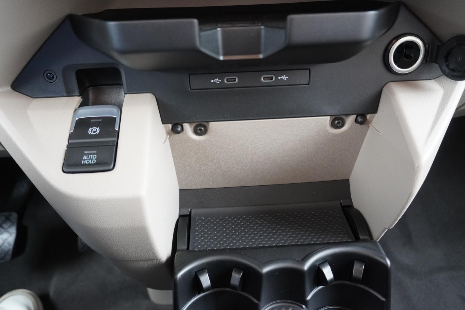 Volkswagen T7 Multivan 2.0 TDI DSG - Samsaru's Car Outlet