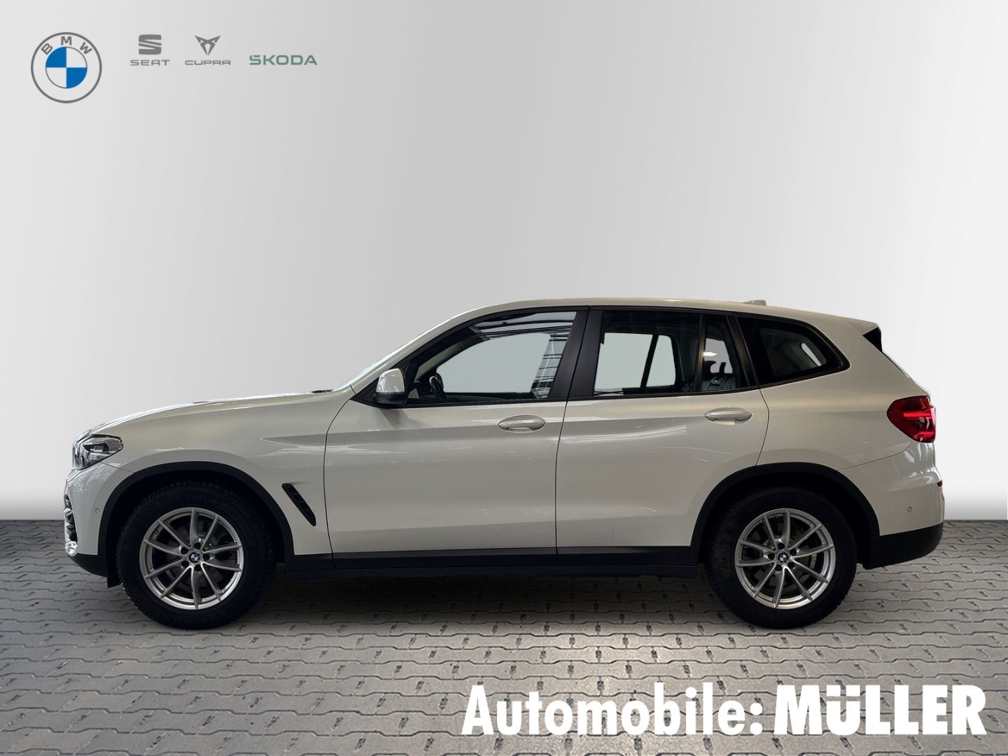 BMW X3 20i xDrive Park-Assistent Navi Digitales Cock