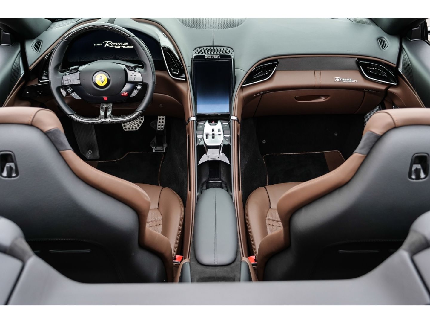 Ferrari Roma Spider - Samsaru's Car Outlet