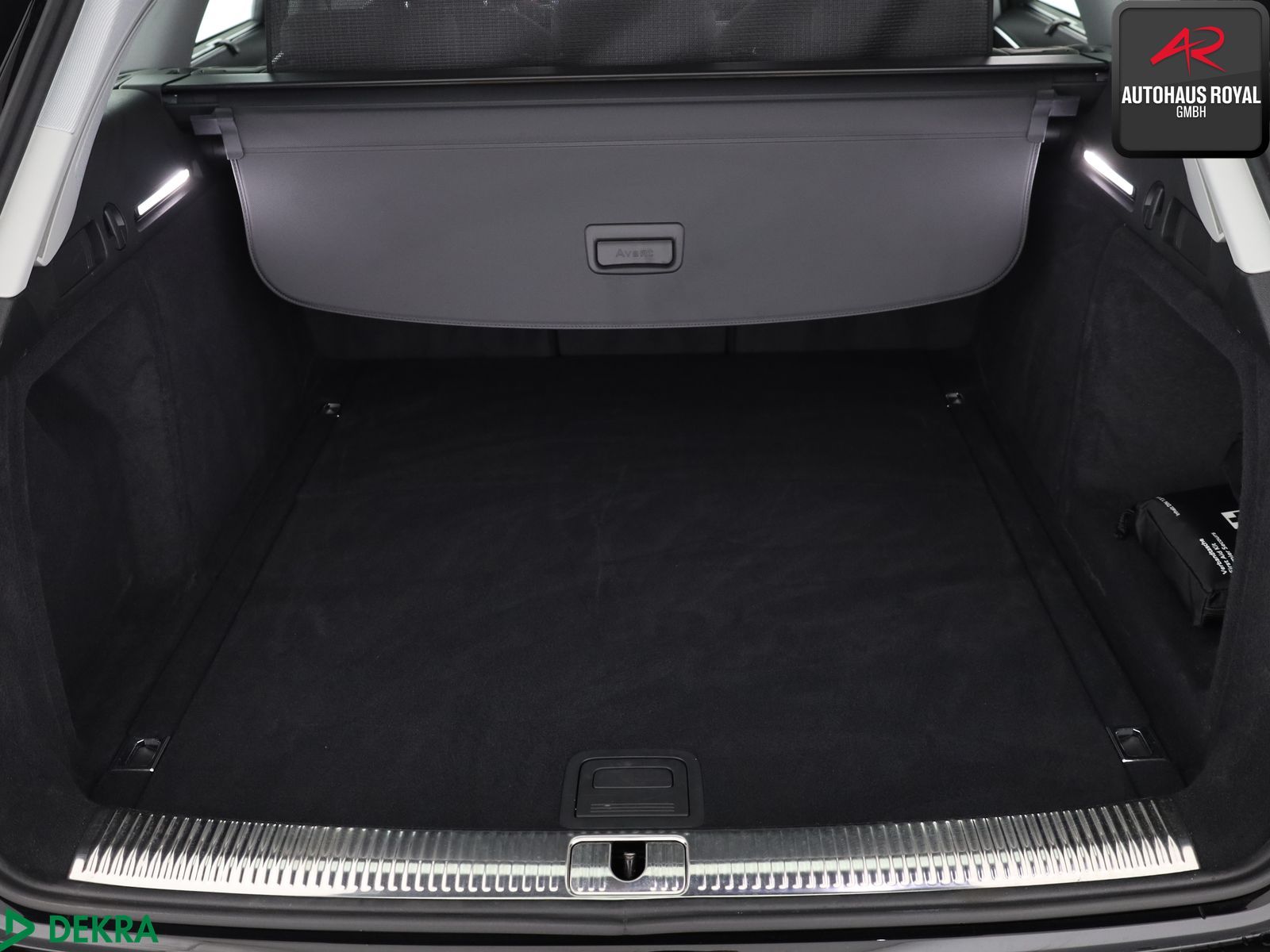 Audi A4 Avant 45 TFSI qu MATRIX,360,KEYLESS,B+O,ACC