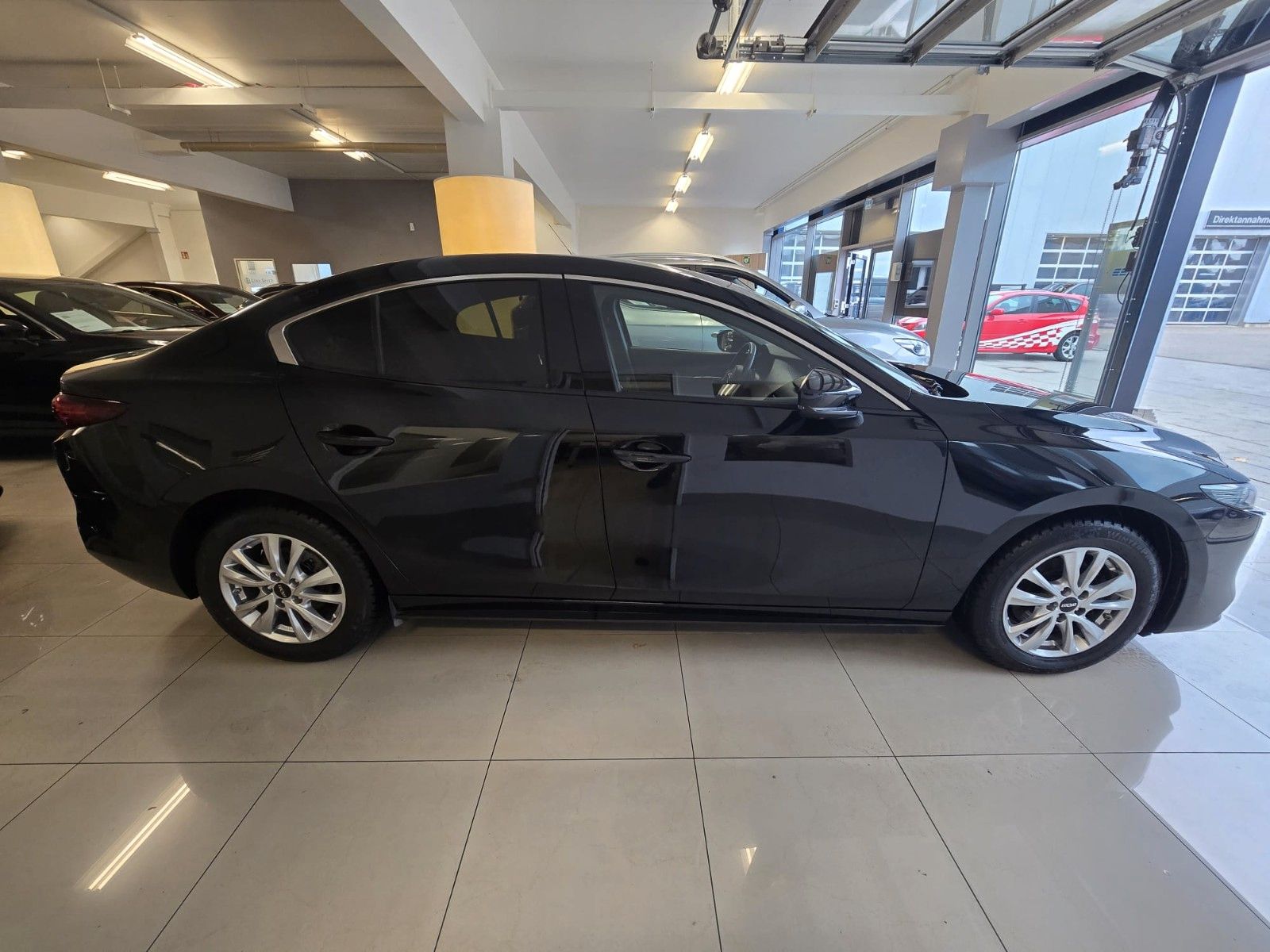 Mazda 3 Lim. 4-trg. Selection *HUD*NAV*BOSE*360°