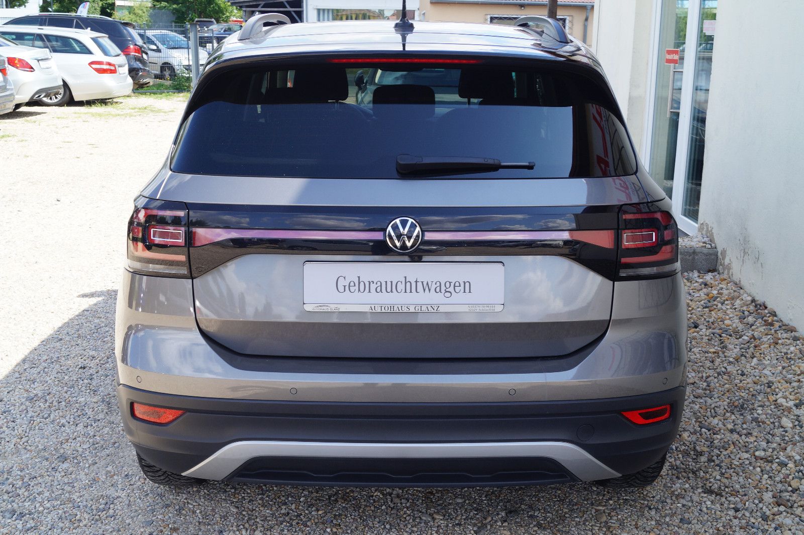 Volkswagen T-Cross Life DSG - Samsaru's Car Outlet