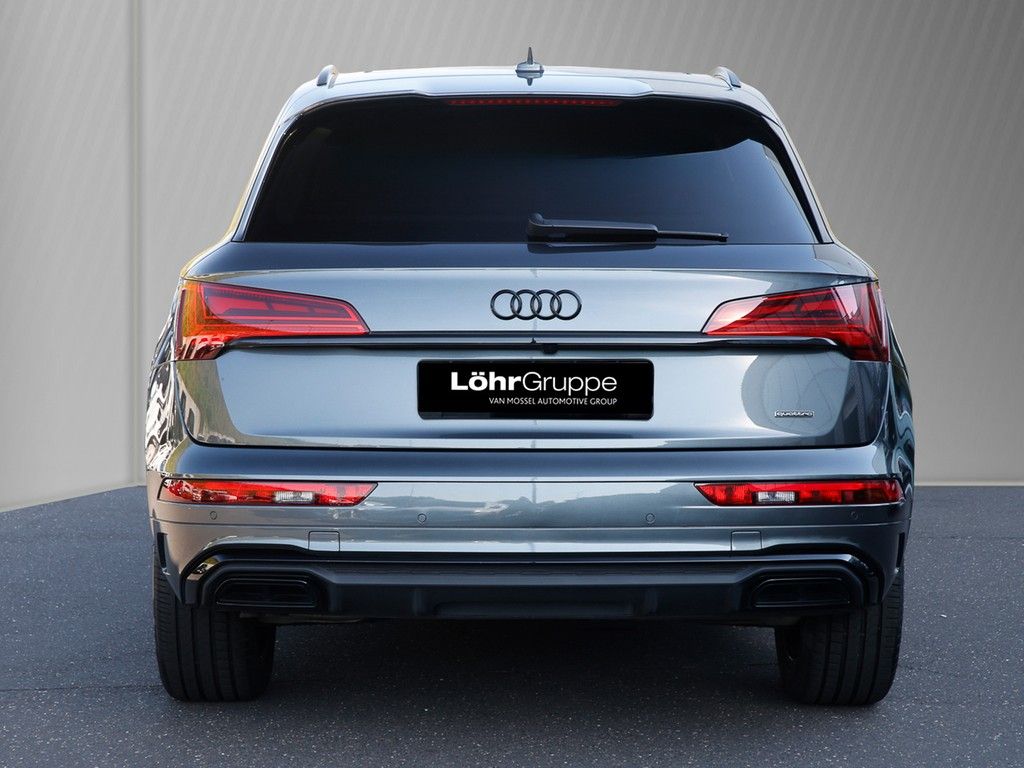 Audi Q5 40 TDI S line Panorama Matrix AHK Kamera ACC