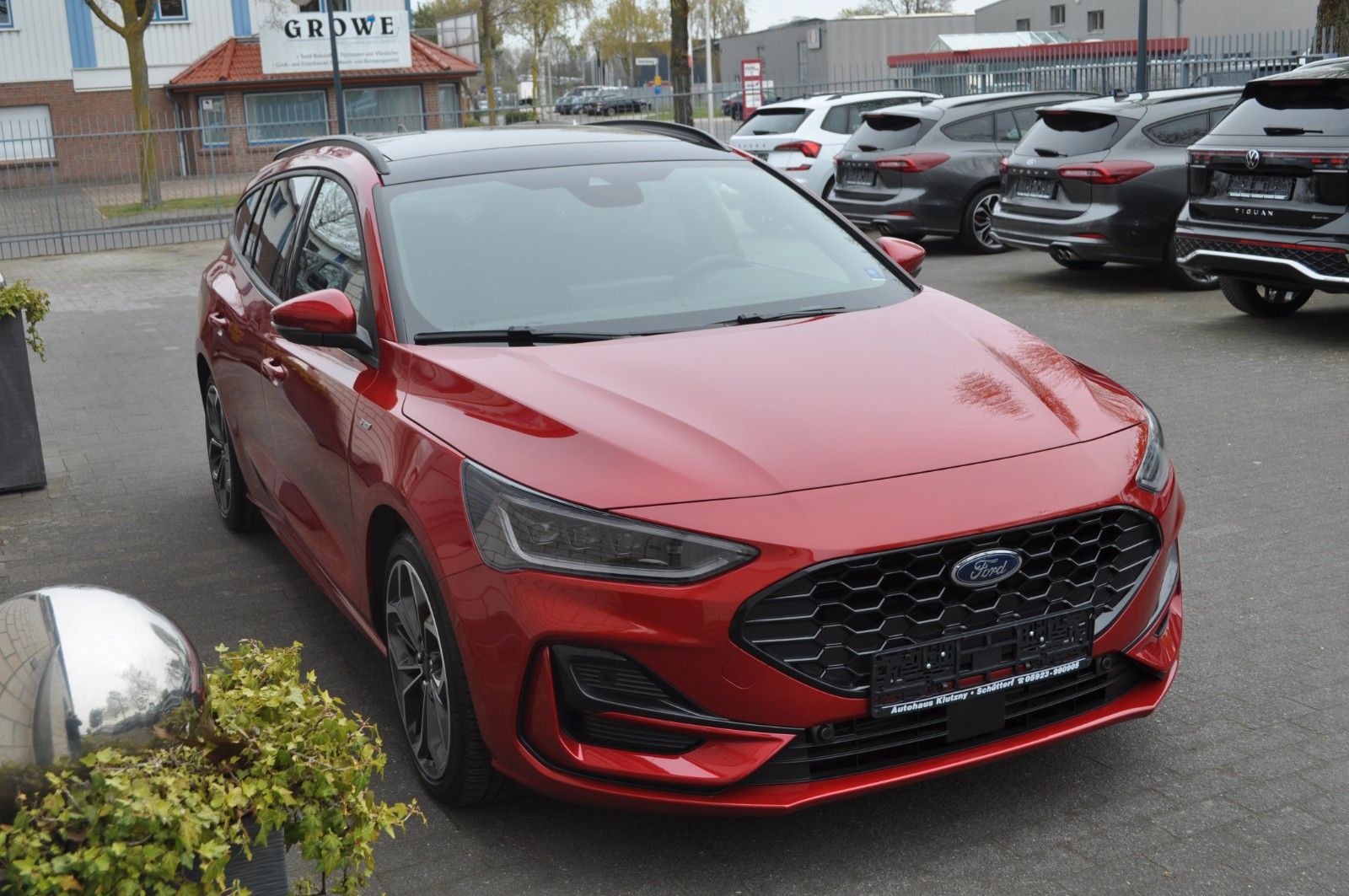 Ford Focus Turnier ST-LINE X/AUT/LED-MATRIX/PANODACH