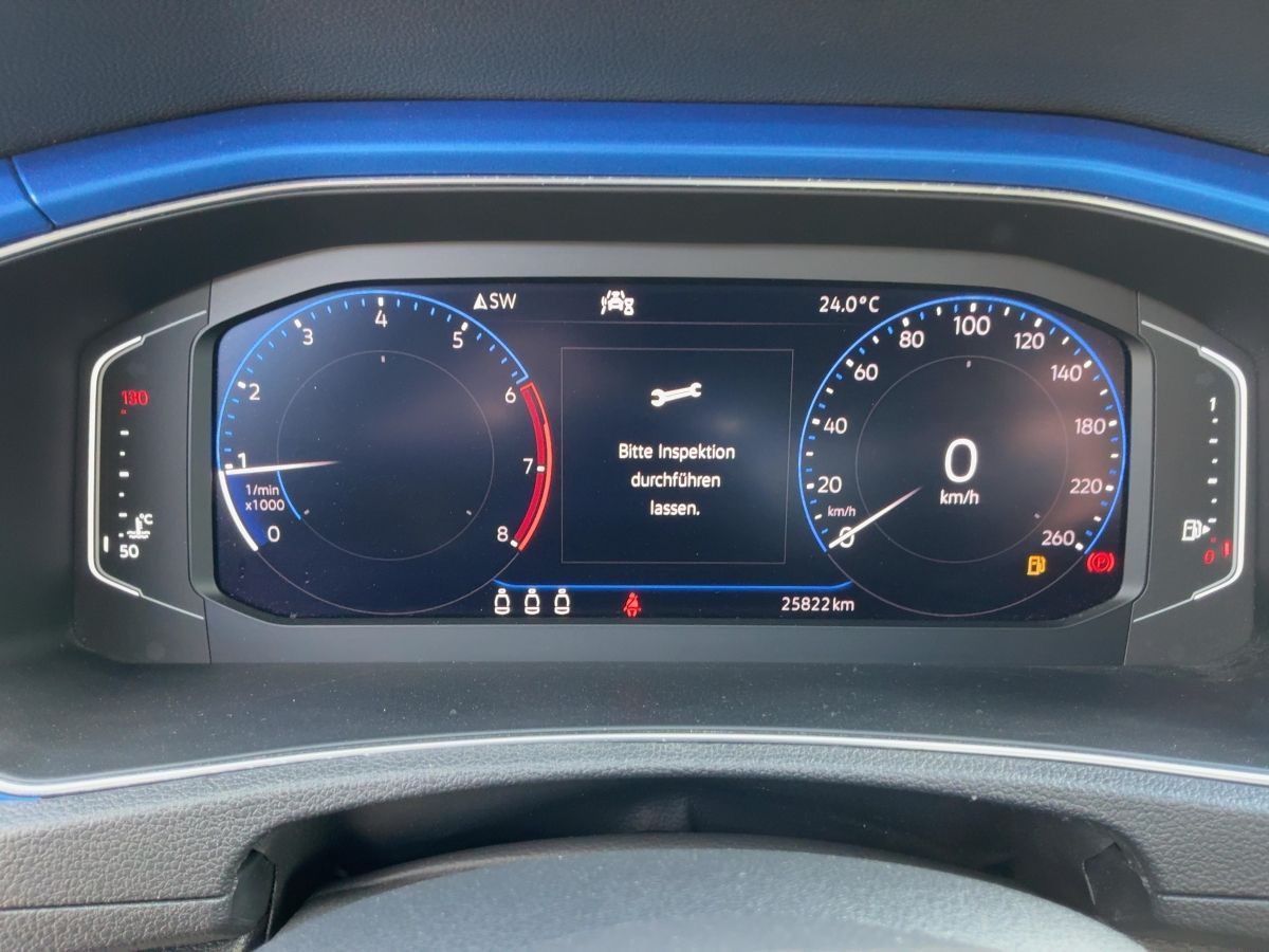Volkswagen T-Roc 1.5 TSI STYLE - Samsaru's Car Outlet