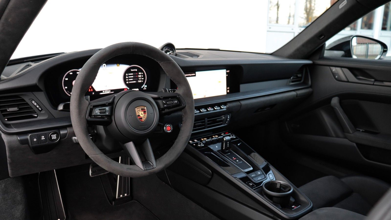 Porsche 911 992.2 Carrera 4 GTS Coupé,Lift,BOSE,Schiebe