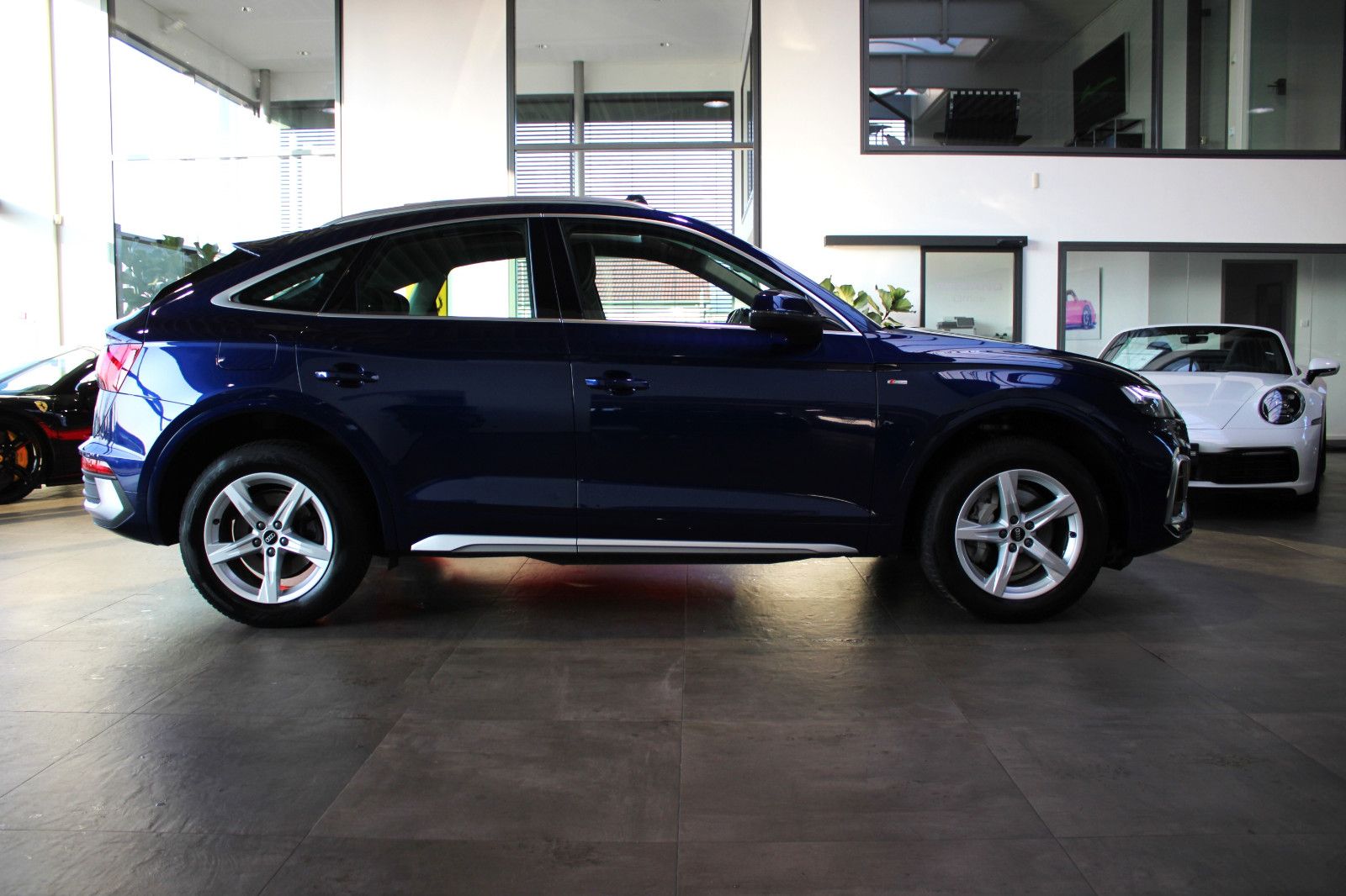 Audi Q5 SPORTBACK 40 TFSI QU. S LINE/AHK/VIRTUAL/PANO
