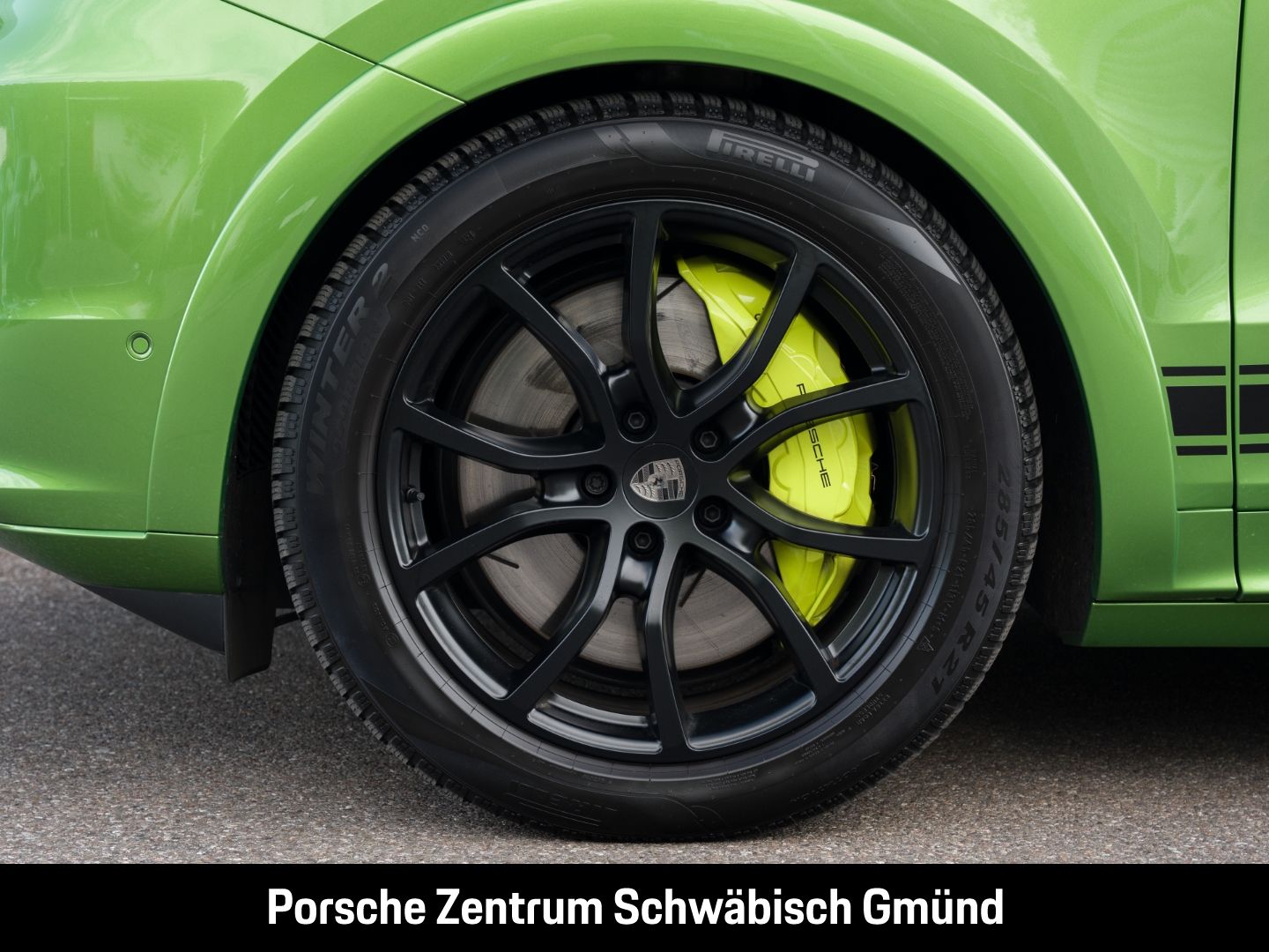 Porsche Cayenne Turbo E-Hybrid Burmester Nachtsicht PDCC