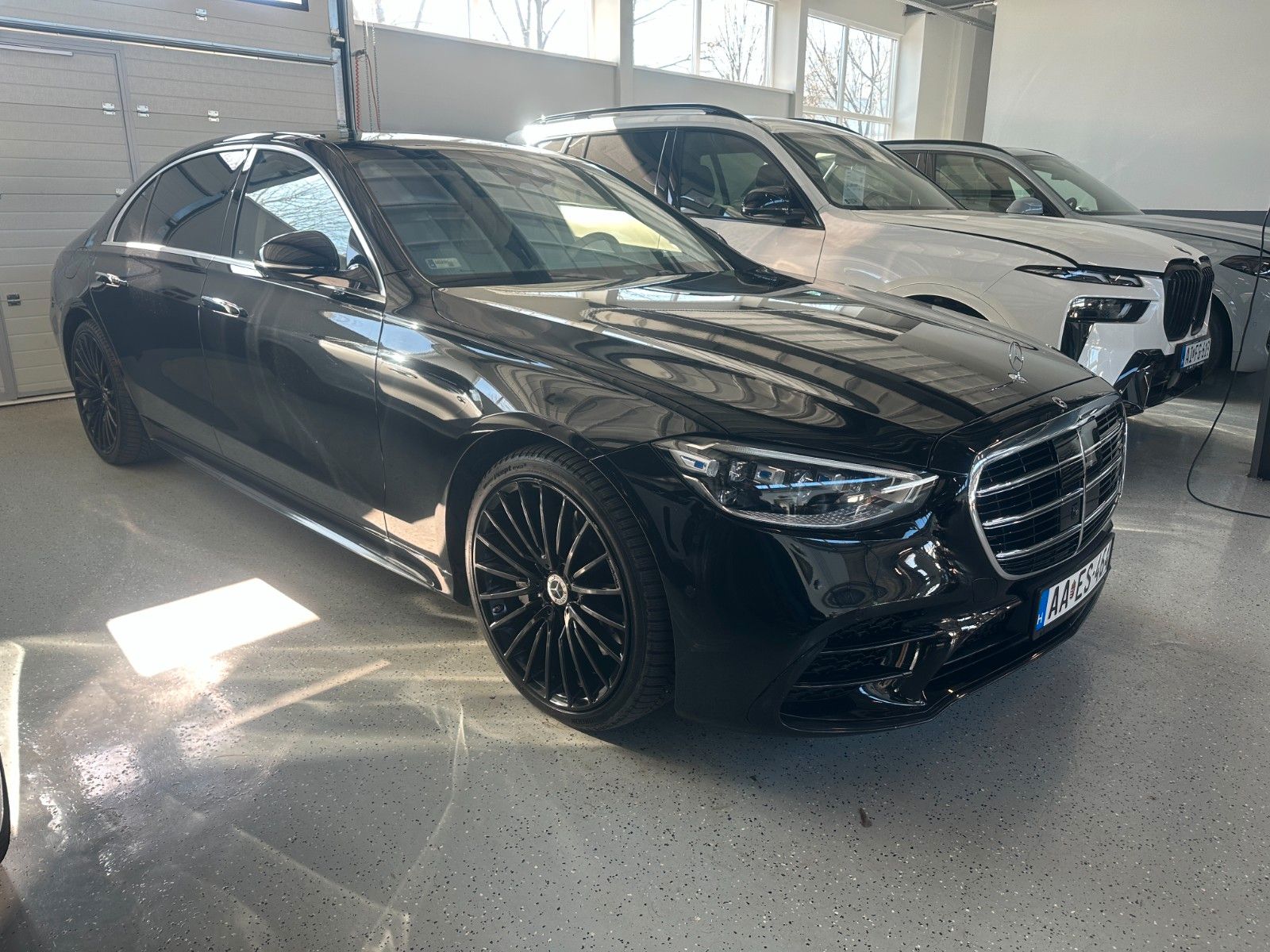 Mercedes-Benz S 580 4Matic L - Samsaru's Car Outlet