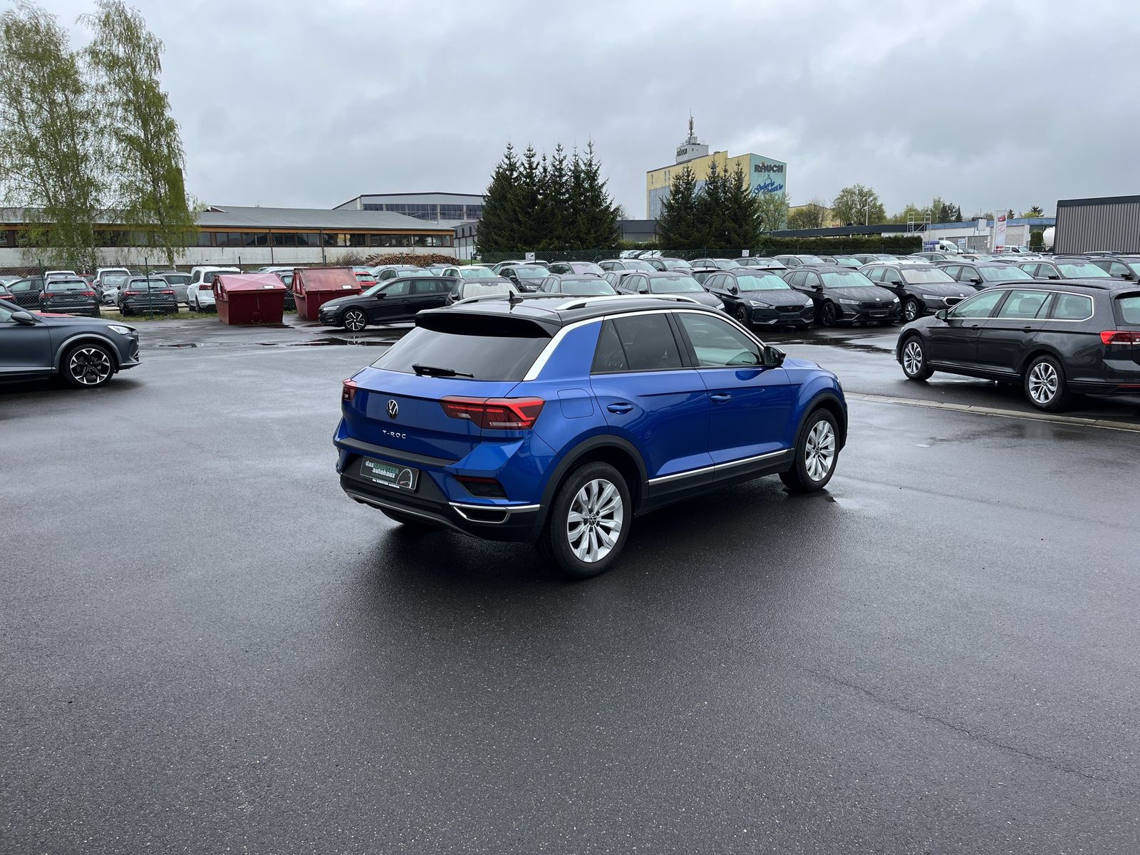 Volkswagen T-Roc 1.5 TSI DSG Sport - Samsaru's Car Outlet