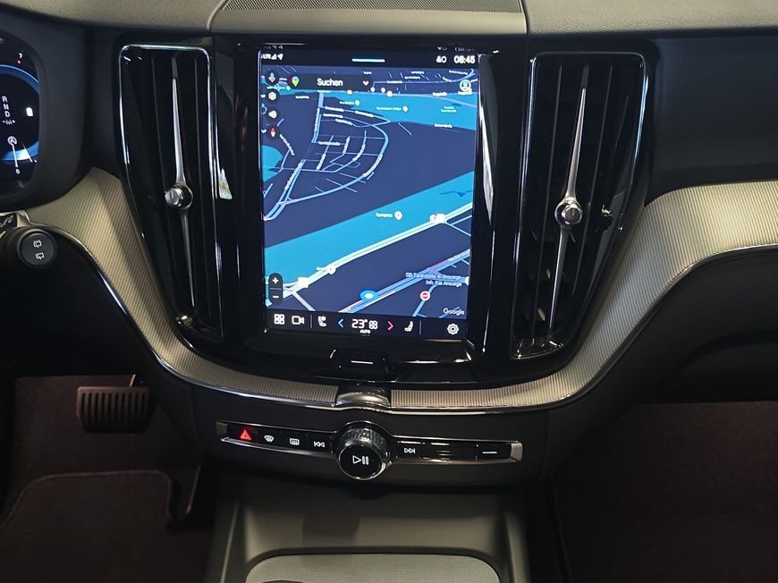 Volvo XC60 B5 B AWD Core