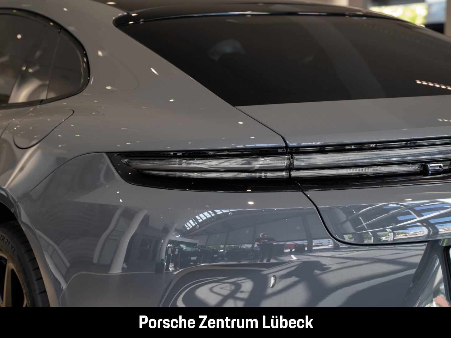 Porsche Panamera 4 E-Hybrid Soft-Close InnoDrive HUD
