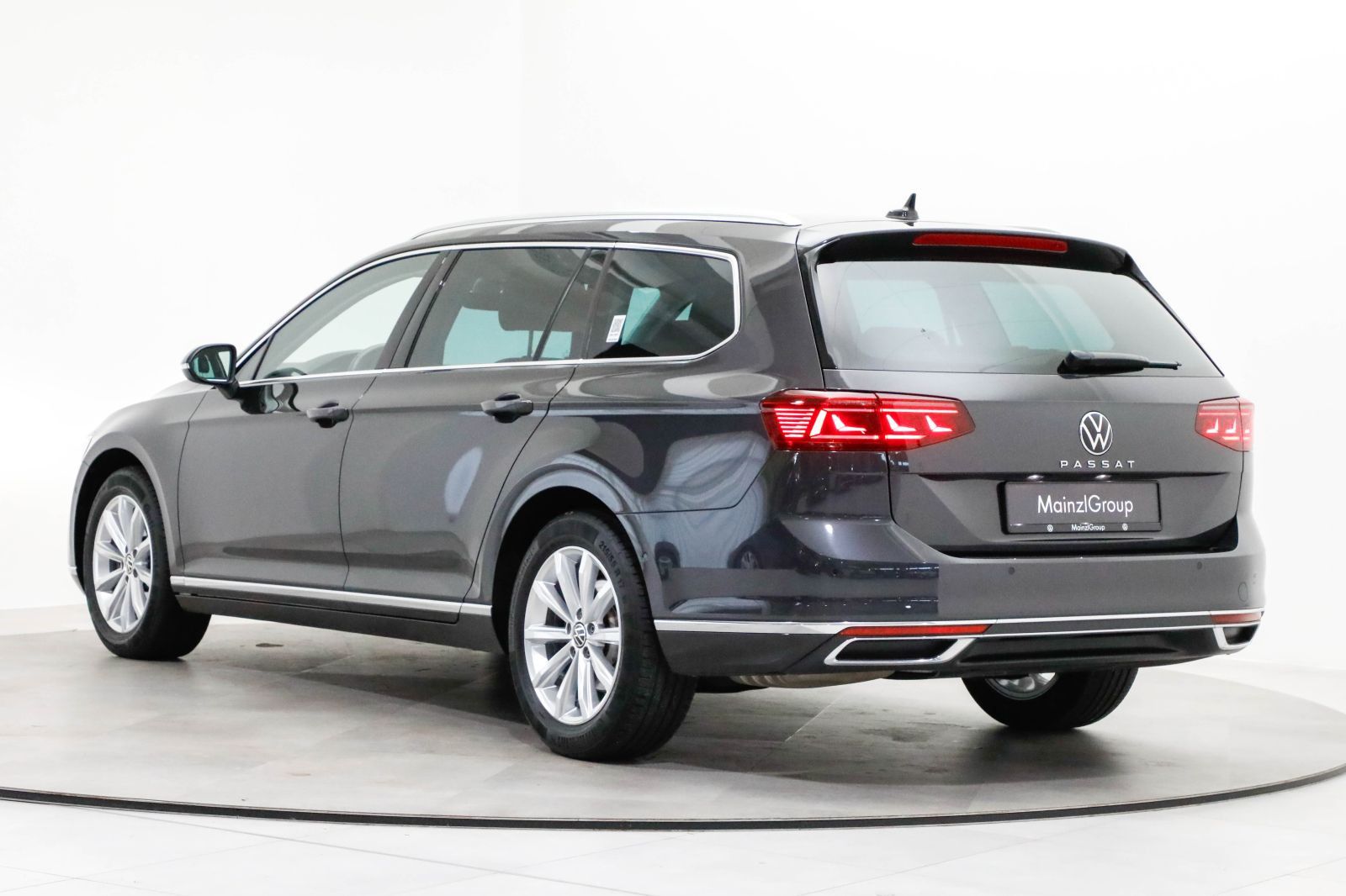 Volkswagen Passat Variant 2.0 TDI DSG Elegance Matrix Pano