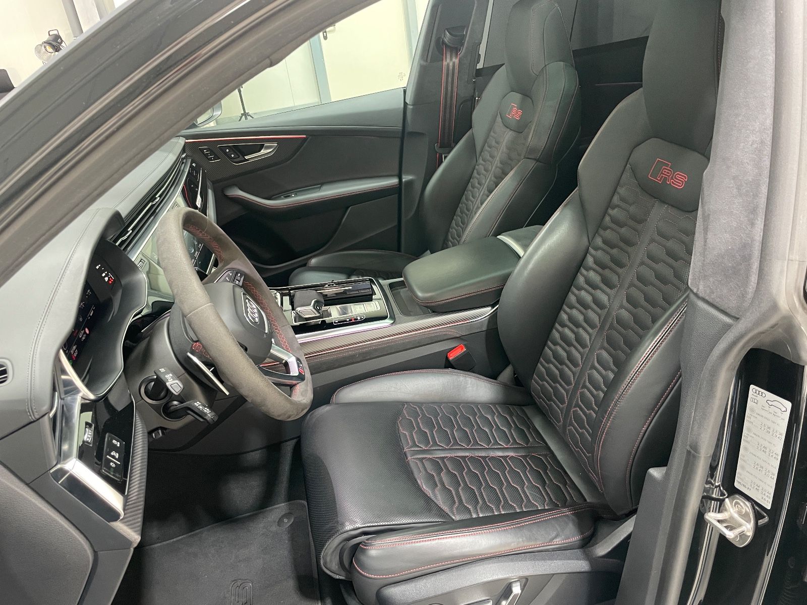 Audi RSQ8/Keramik/Carbon/Pano/RS-Dynm-Pkt/APR-720PS