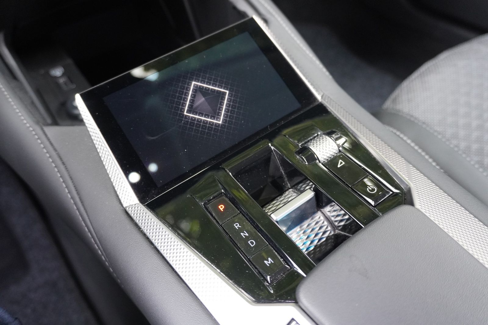 DS Automobiles DS4 PureTech130 Aut. LED ACC Navi 360°