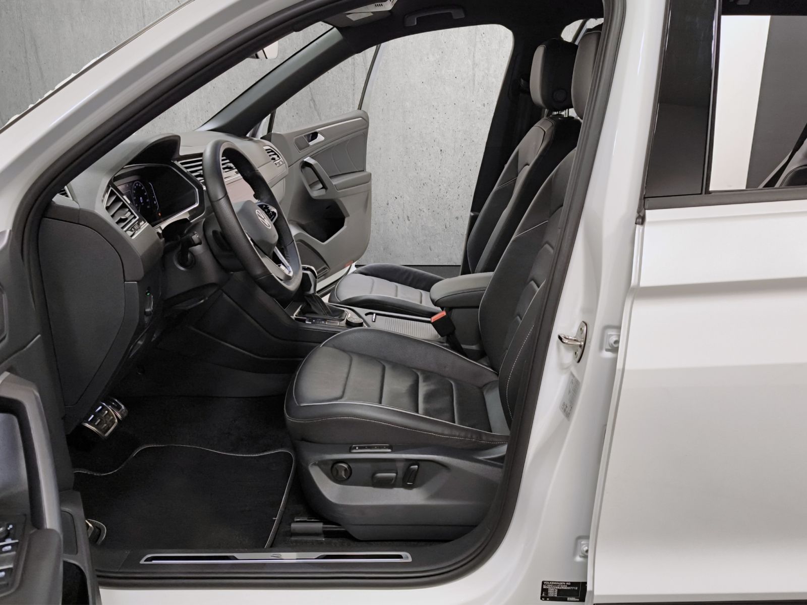 Volkswagen Tiguan Allspace 2.0 TDI DSG 4M R-Line Black Styl