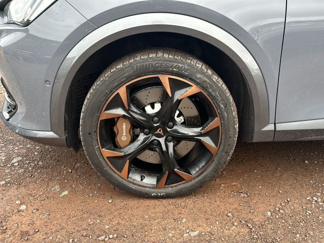 Cupra Formentor VZ 2.0 TSI 310 PS DSG 4Drive AHK/PANO