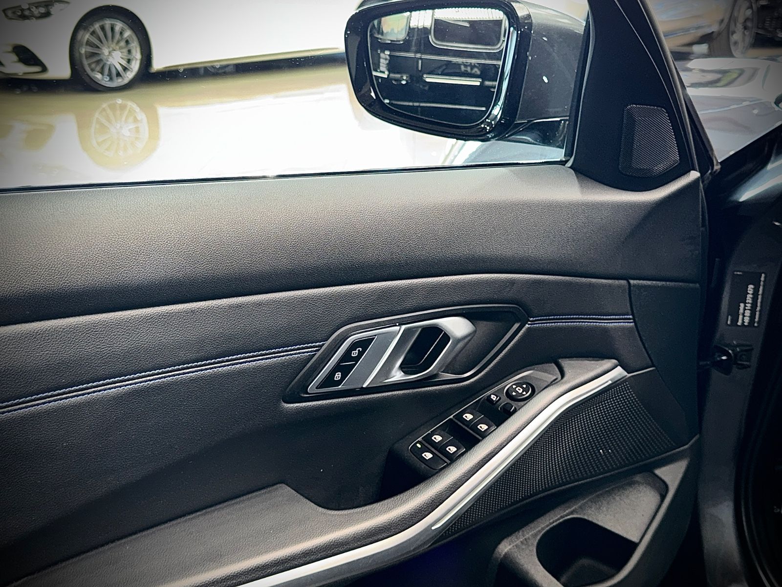 BMW 320d xDrive M Sport - Samsaru's Car Outlet