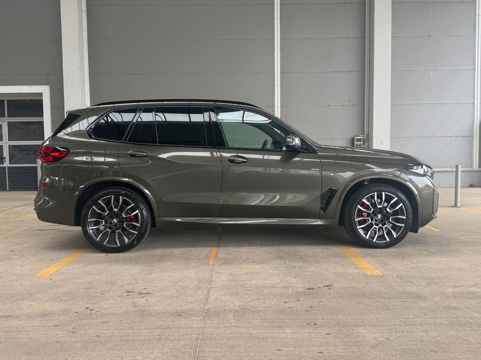 BMW X5 30d M SPORT.LUFTFEDER.SKY.SOFTCLOSE.AHK.360°