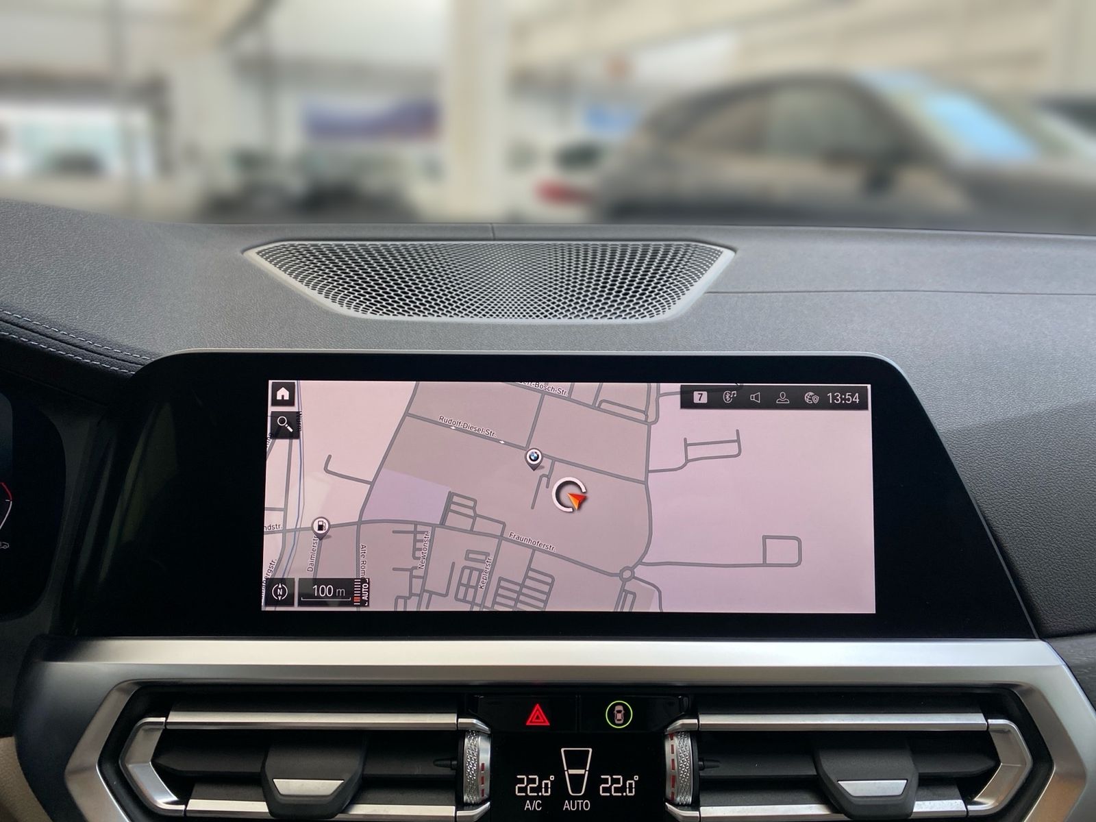 BMW 330d xDrive Touring Luxury - Samsaru's Car Outlet