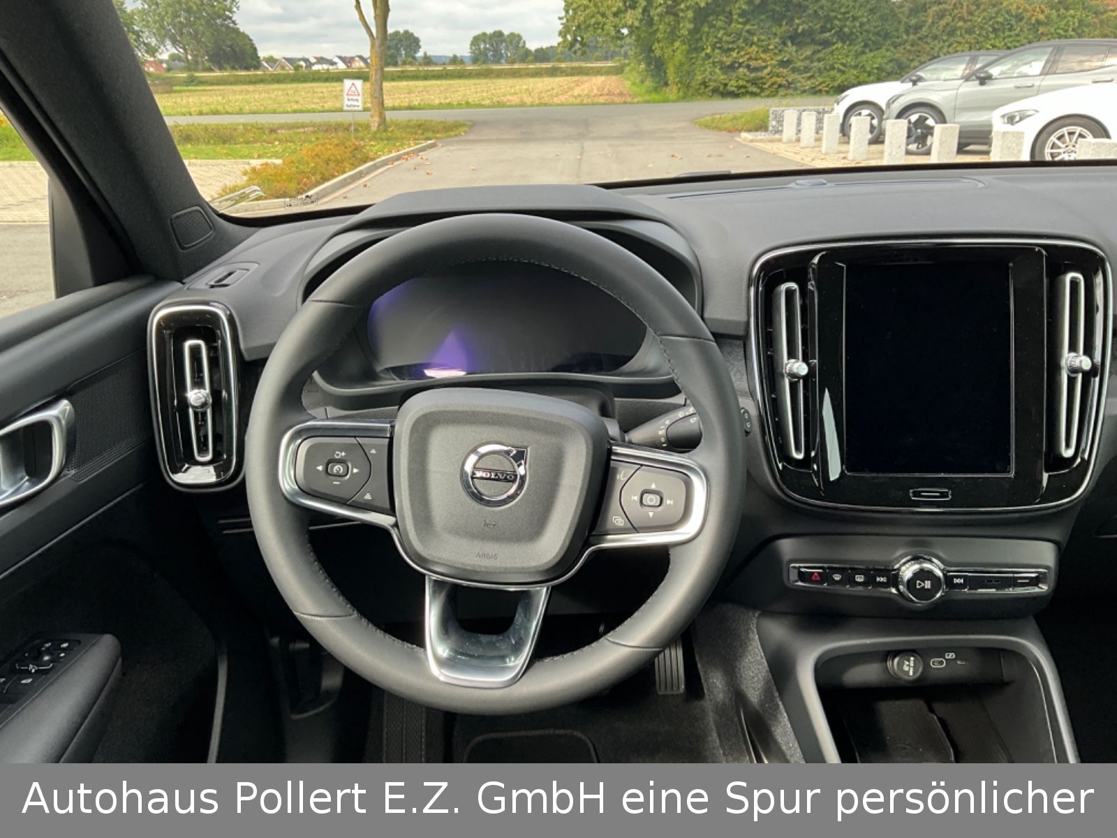 Volvo XC40 Pure Electric Plus