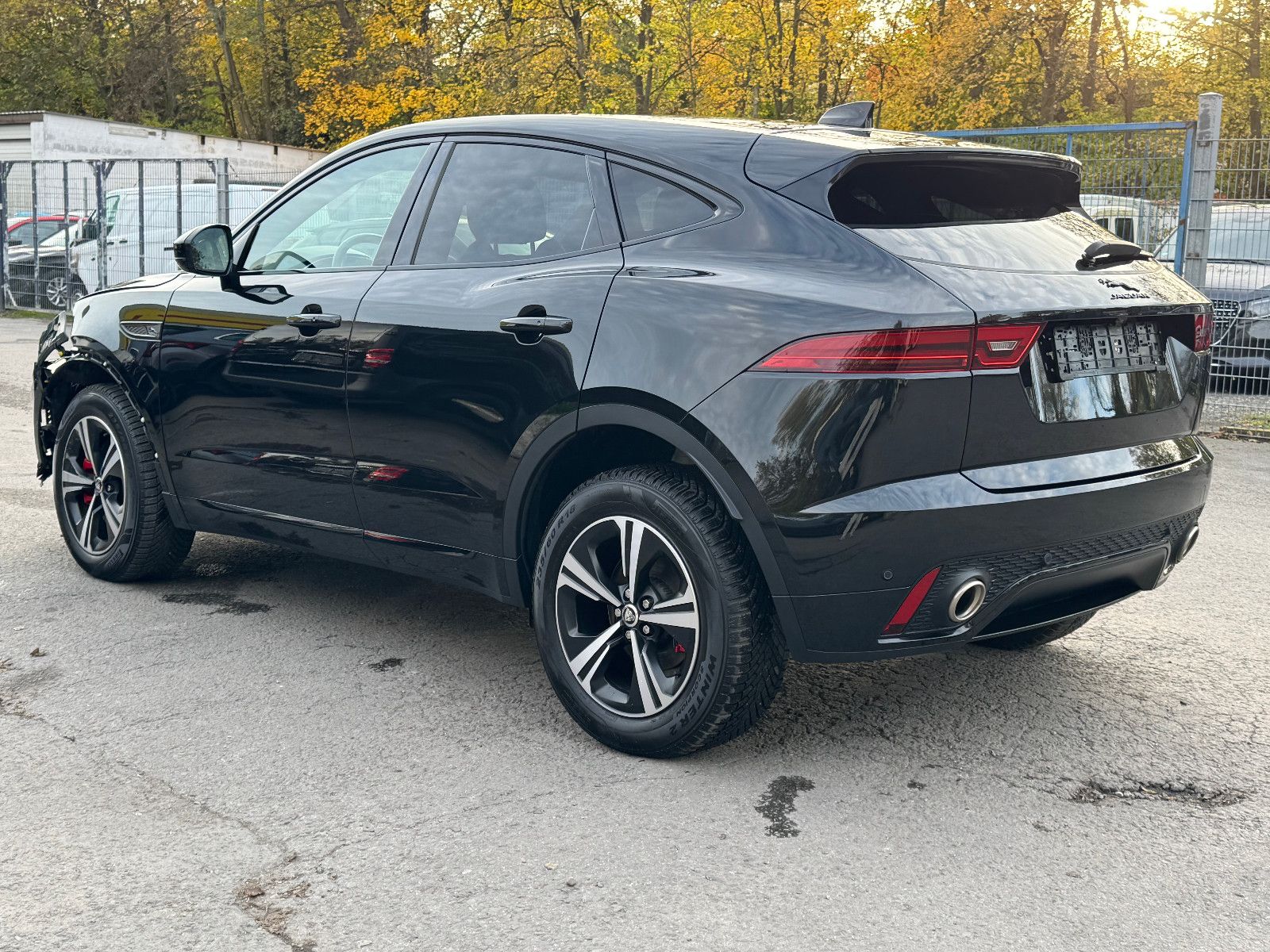 Jaguar E-Pace E-PACE R-Dynamic HSE AWD