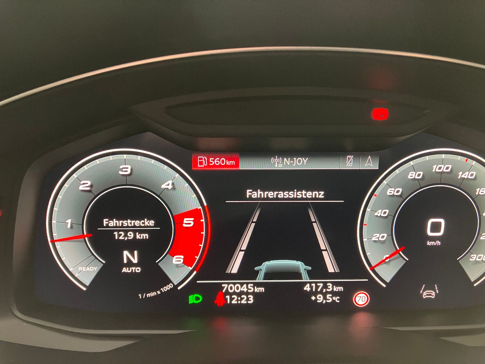 Audi A6 Avant 45 TDI quattro design - Samsaru's Car Outlet