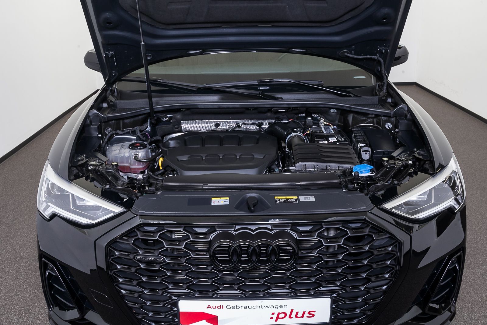 Audi Q3 Sportback S line 40 TFSI qu. S tr. - Samsaru's Car Outlet