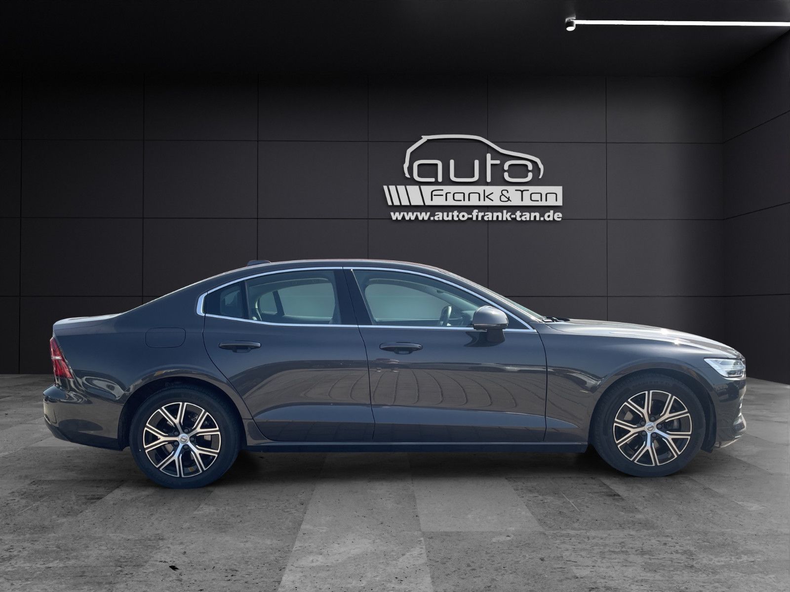 Volvo S60 Lim. Plus Dark LED*CAM*Navi*Shzg