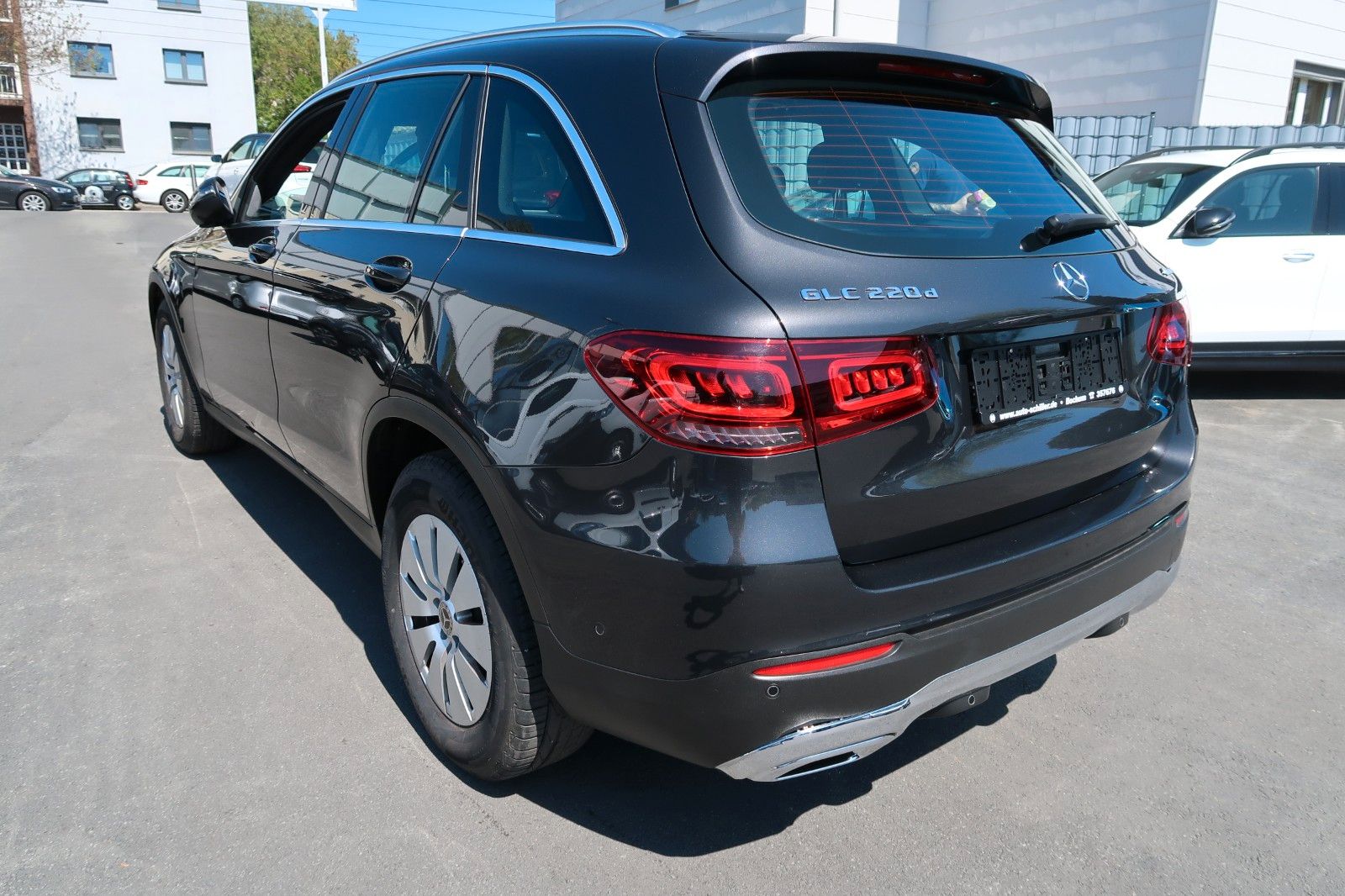 Mercedes-Benz GLC 220 d 4Matic Exclusive - Samsaru's Car Outlet