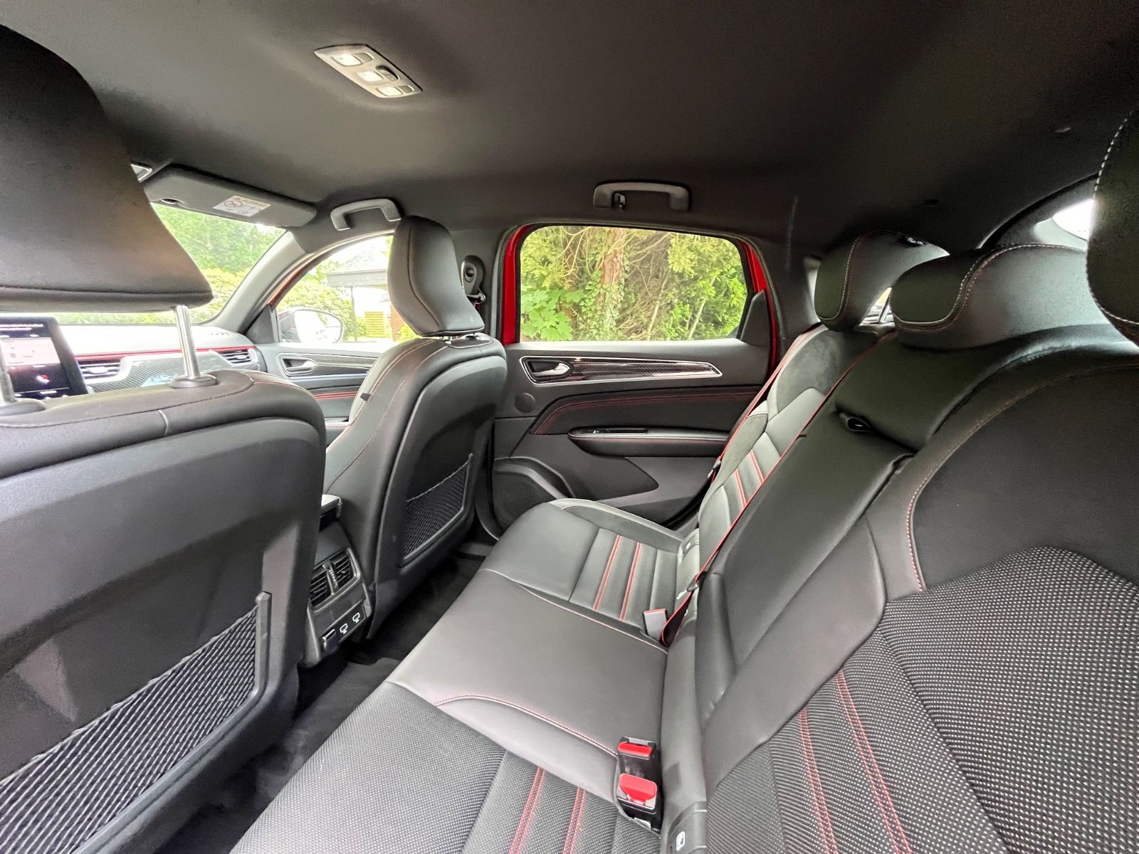 Renault Arkana R.S. Line - Samsaru's Car Outlet